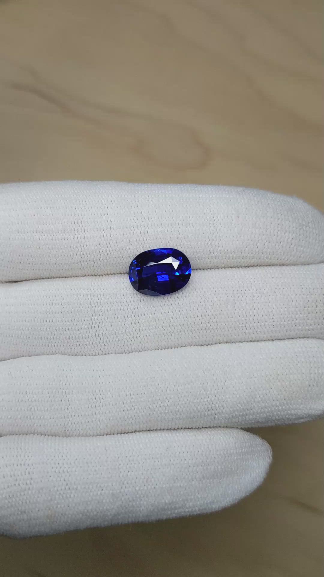 5.55 Ct. Blue Sapphire from Madagascar Size Video