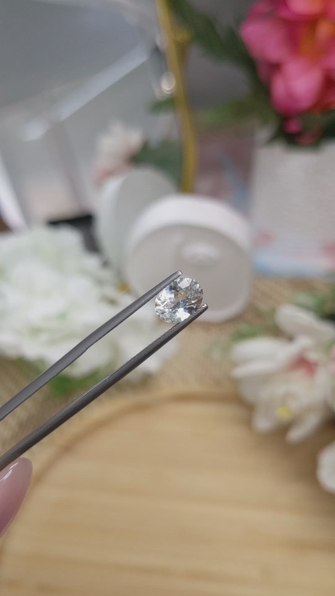 1.67 Ct. White Sapphire from Ceylon (Sri Lanka) Size Video