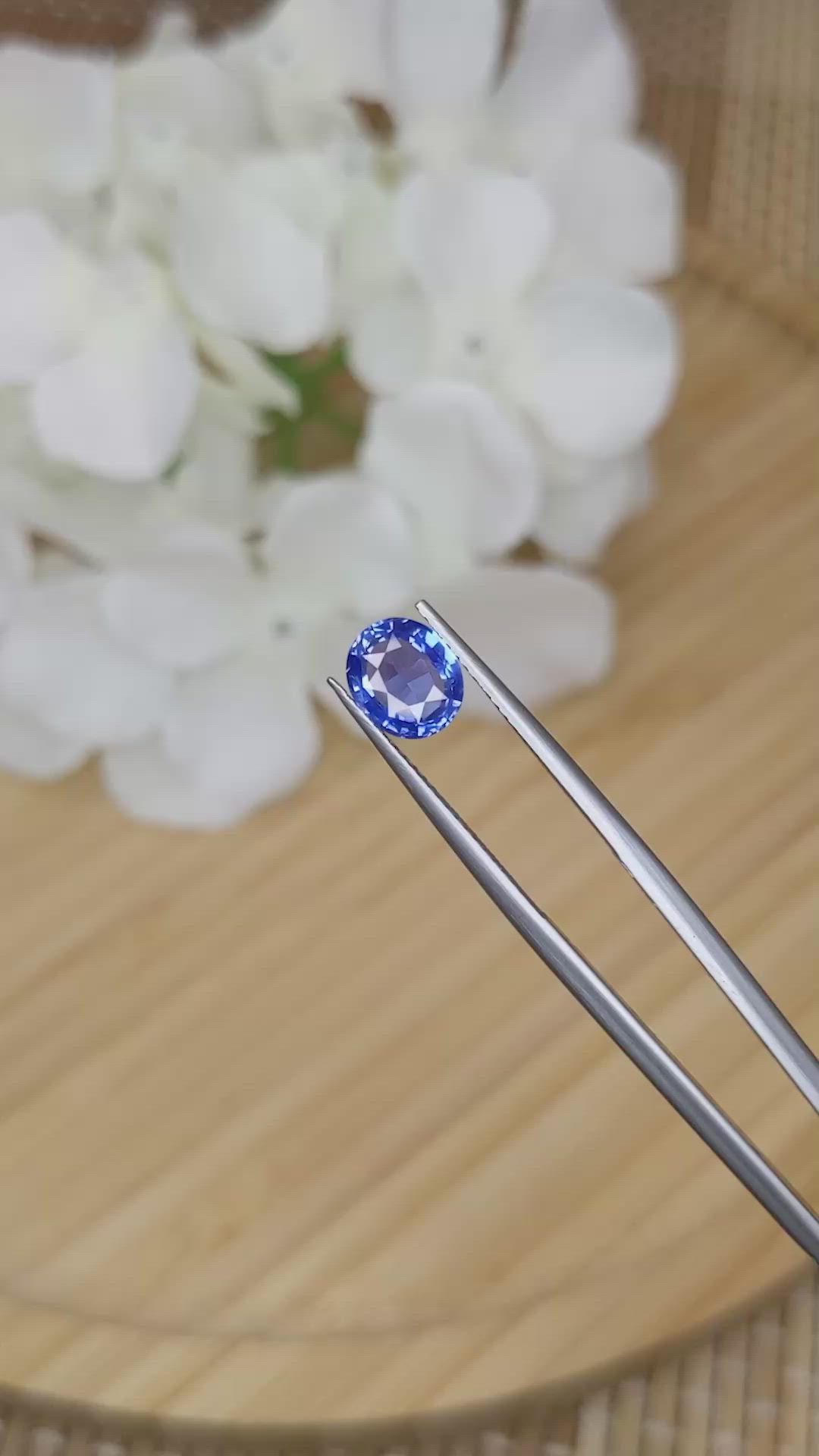 1.58 Ct. Blue Sapphire from Ceylon (Sri Lanka) Size Video