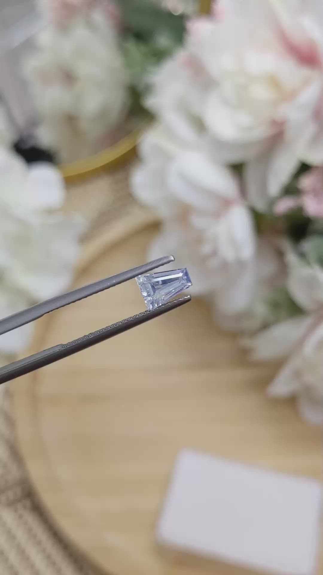 0.91 Ct. Blue Sapphire from Ceylon (Sri Lanka) Size Video