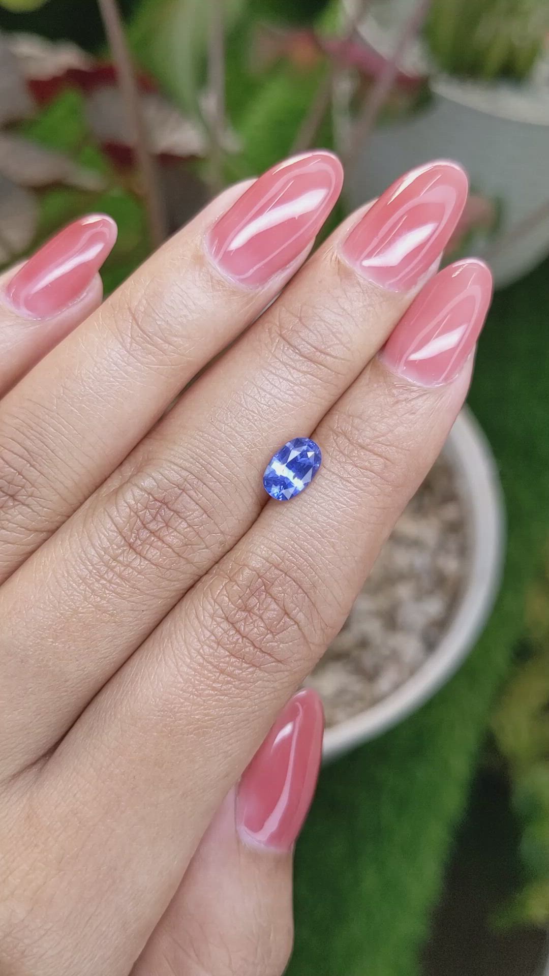 1.27 Ct. Blue Sapphire from Ceylon (Sri Lanka) Size Video