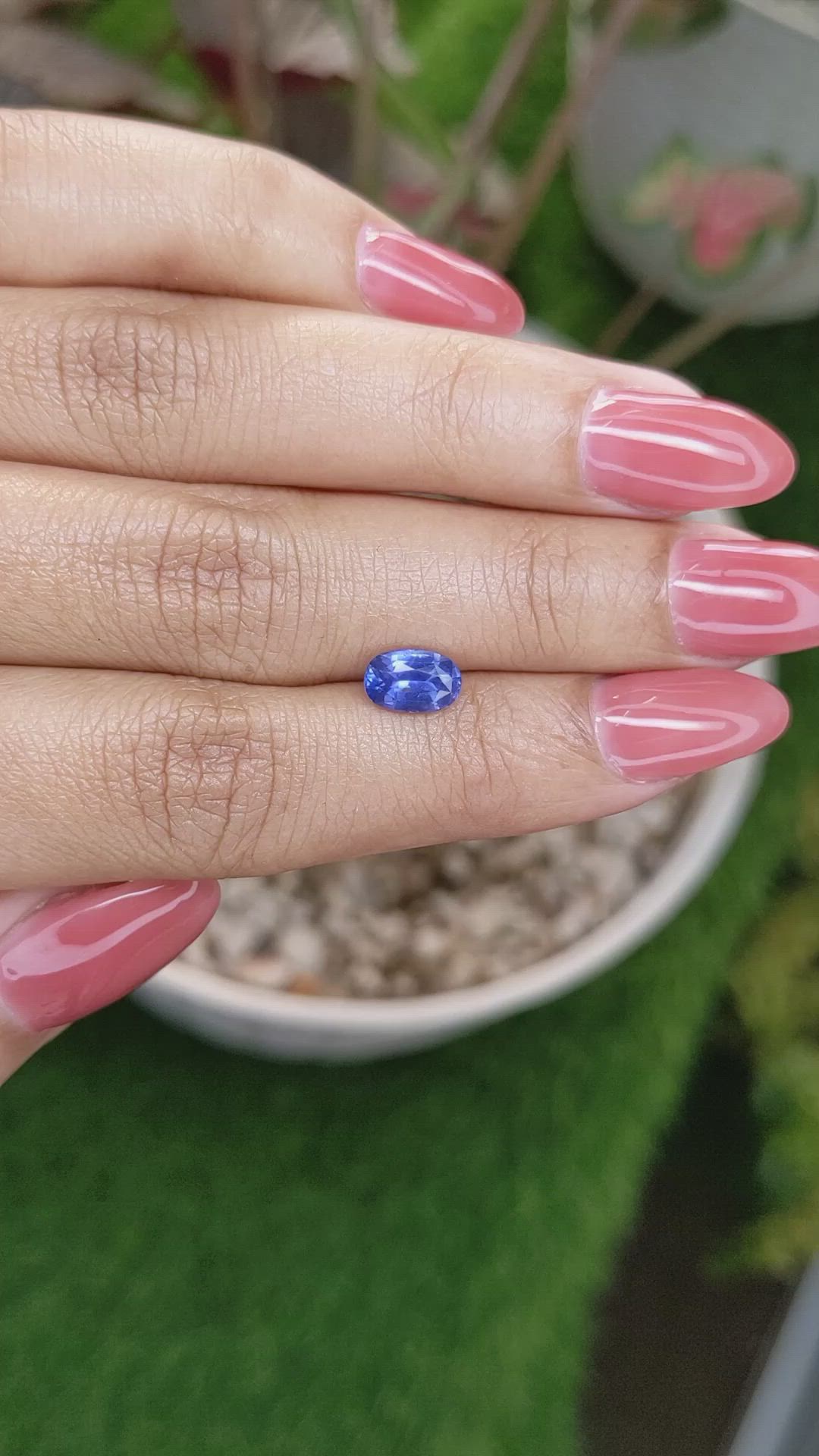 1.27 Ct. Blue Sapphire from Ceylon (Sri Lanka) Size Video