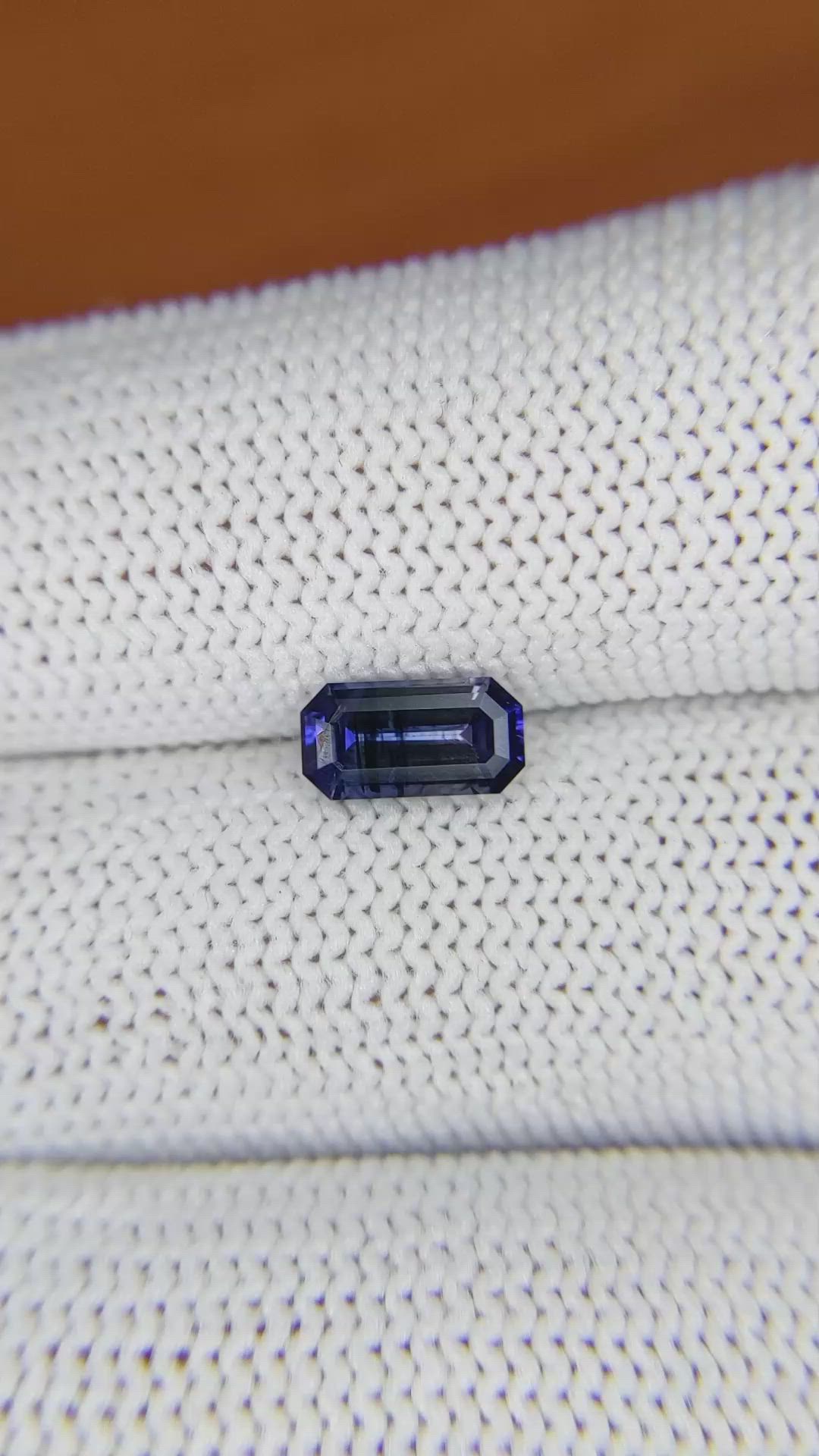 1.11 Ct. Blue Sapphire from Ceylon (Sri Lanka) Size Video