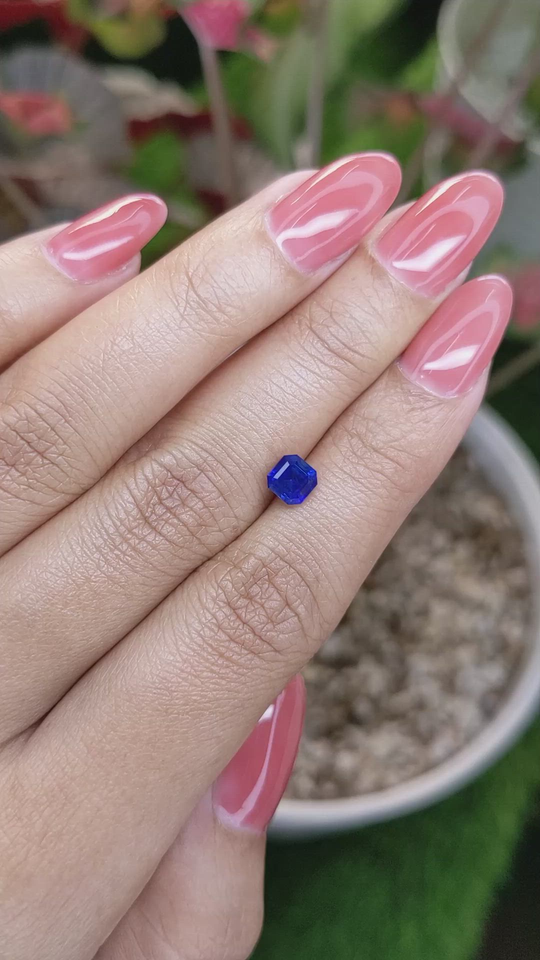 0.95 Ct. Blue Sapphire from Ceylon (Sri Lanka) Size Video