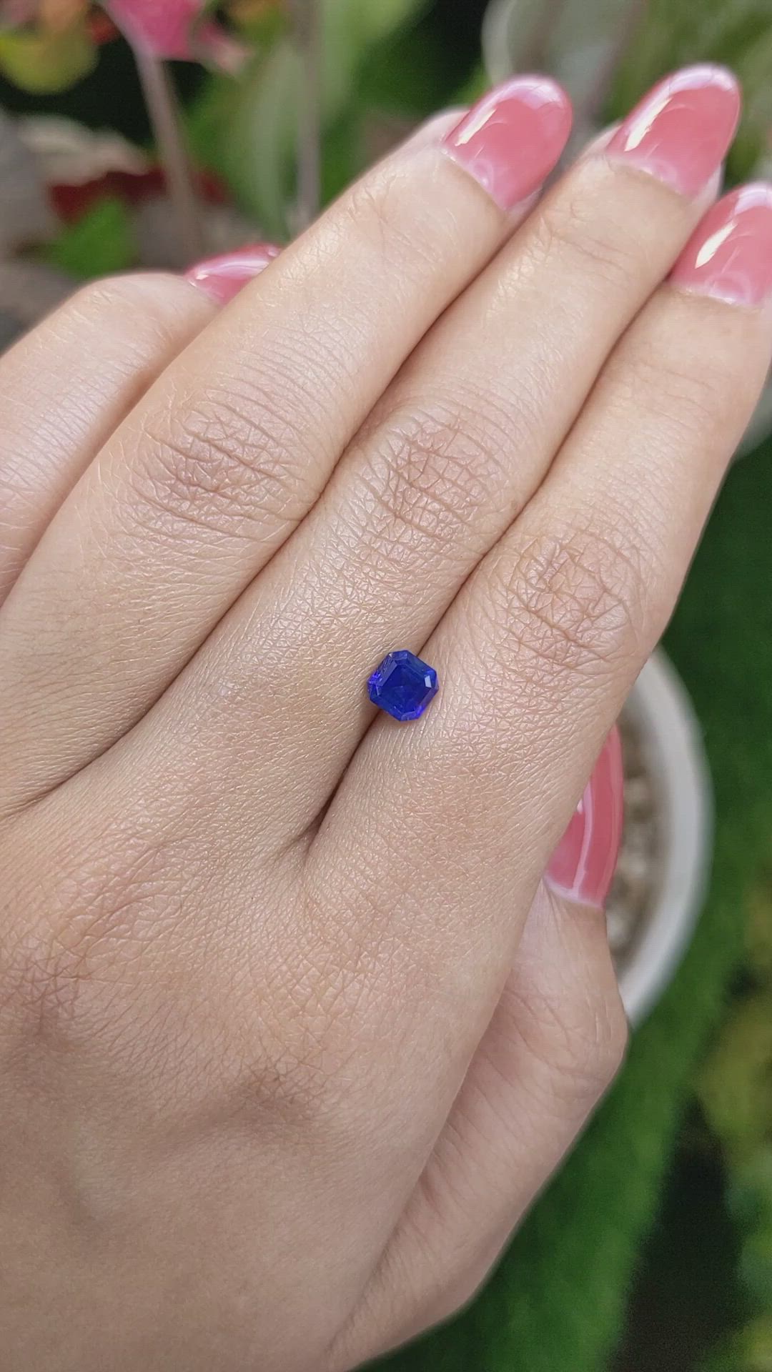 0.95 Ct. Blue Sapphire from Ceylon (Sri Lanka) Size Video