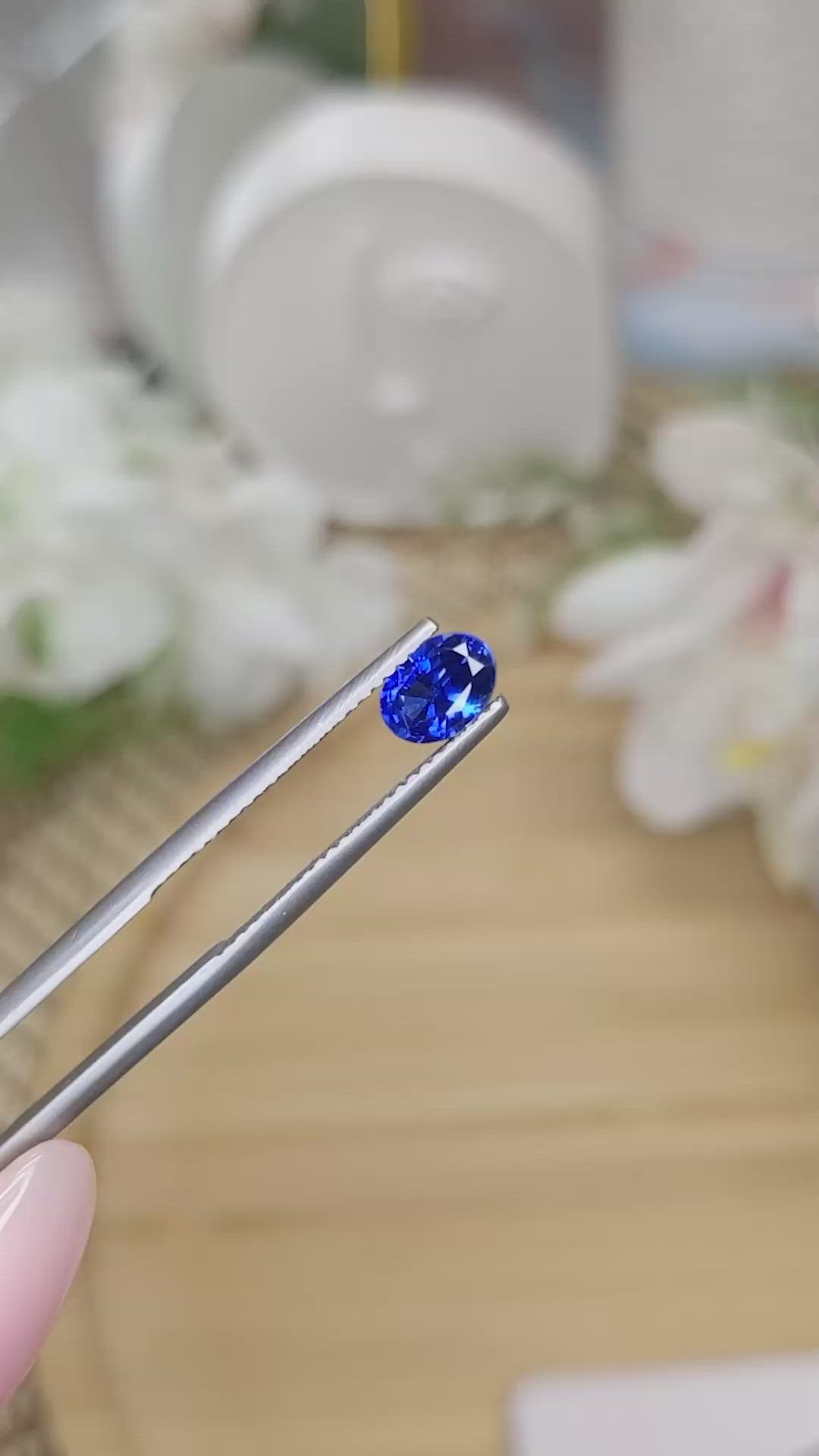 1.10 Ct. Blue Sapphire from Ceylon (Sri Lanka) Size Video