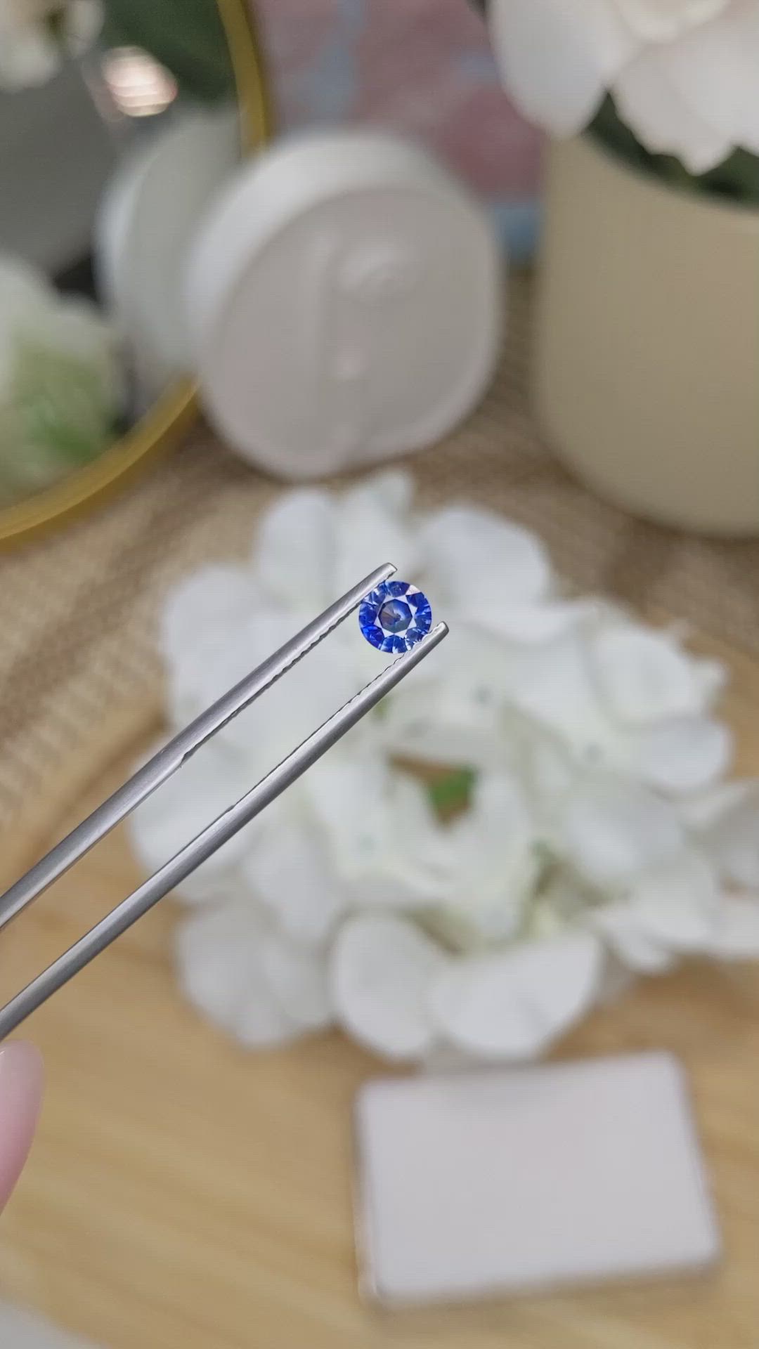 0.53 Ct. Purplish Blue Sapphire from Ceylon (Sri Lanka) Size Video