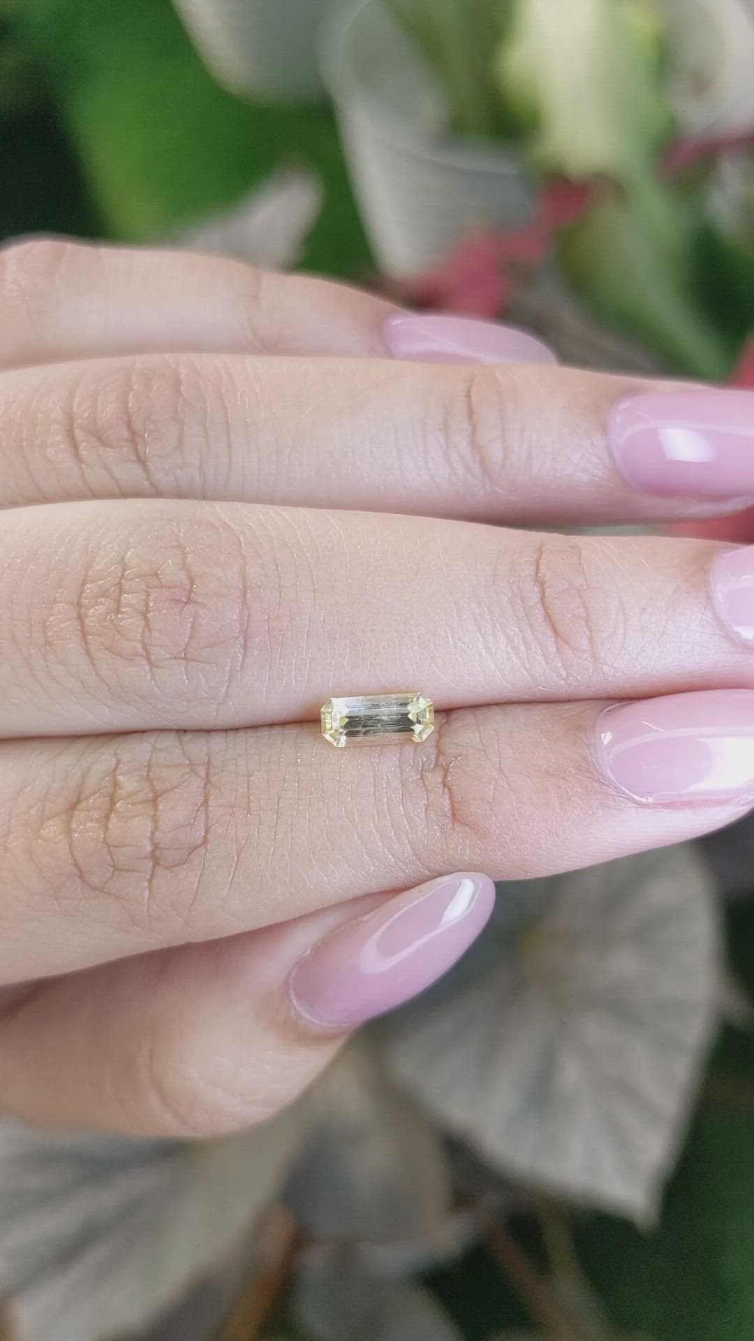 0.83 Ct. Yellow Sapphire from Ceylon (Sri Lanka) Size Video