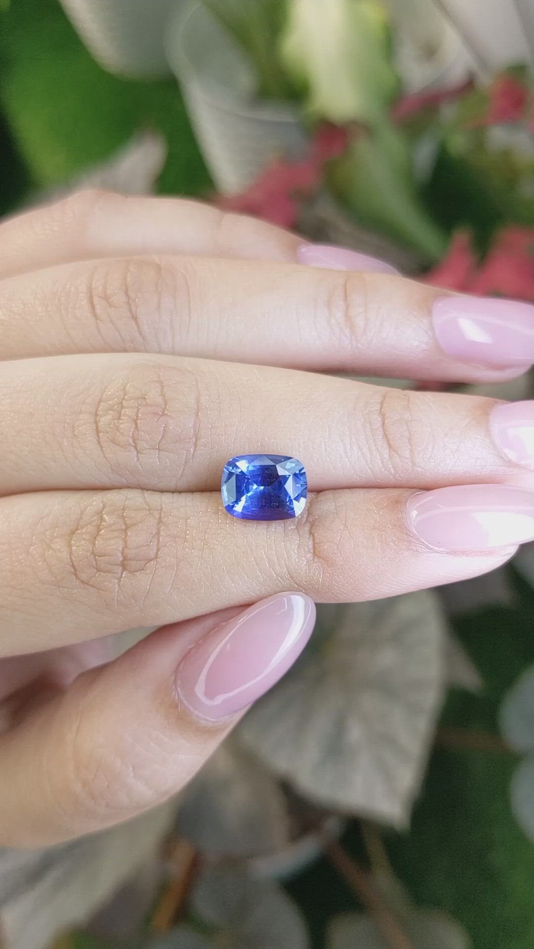3.03 Ct. Blue Sapphire from Ceylon (Sri Lanka) Size Video