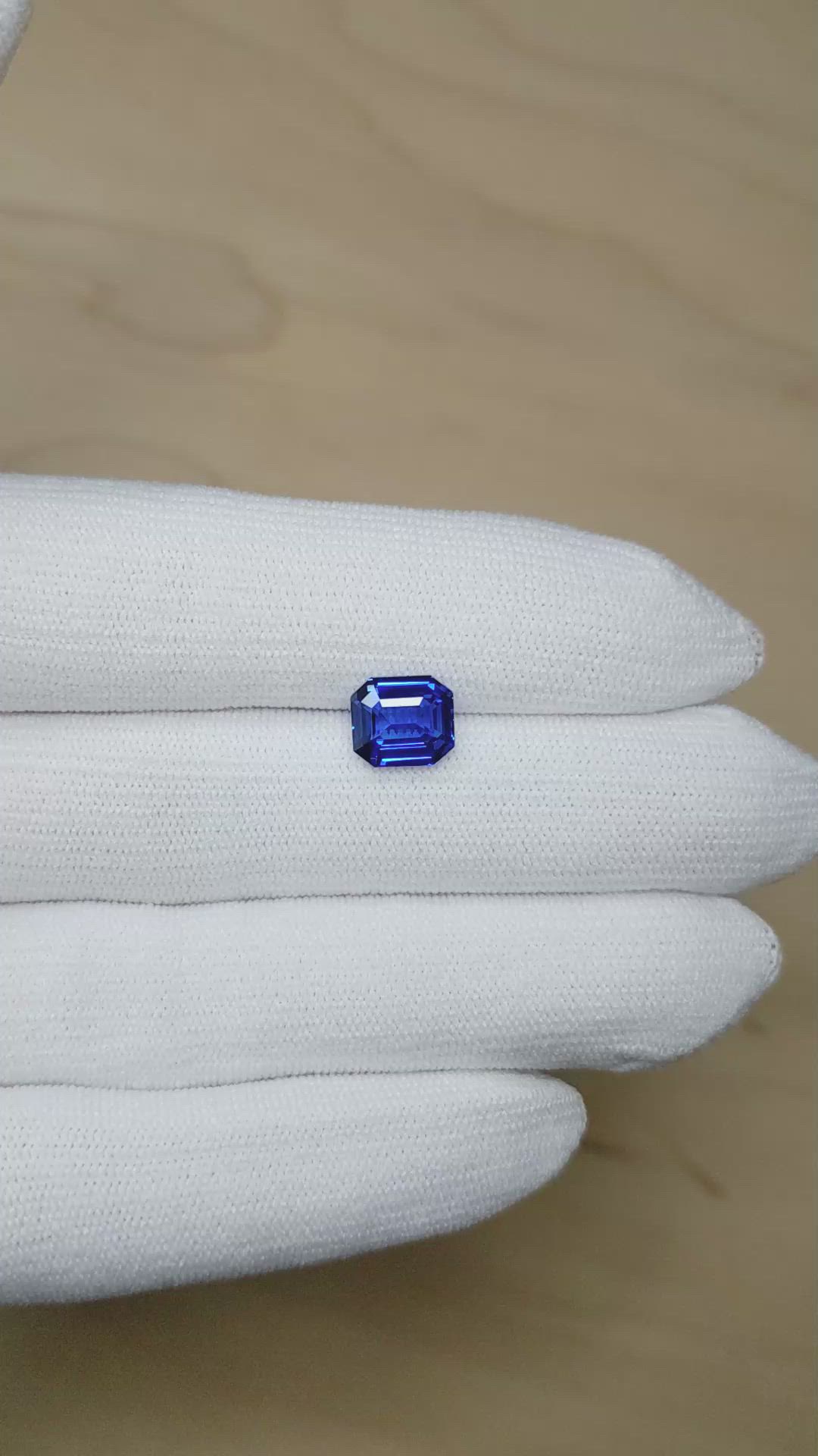 3.36 Ct. Blue Sapphire from Ceylon (Sri Lanka) Size Video