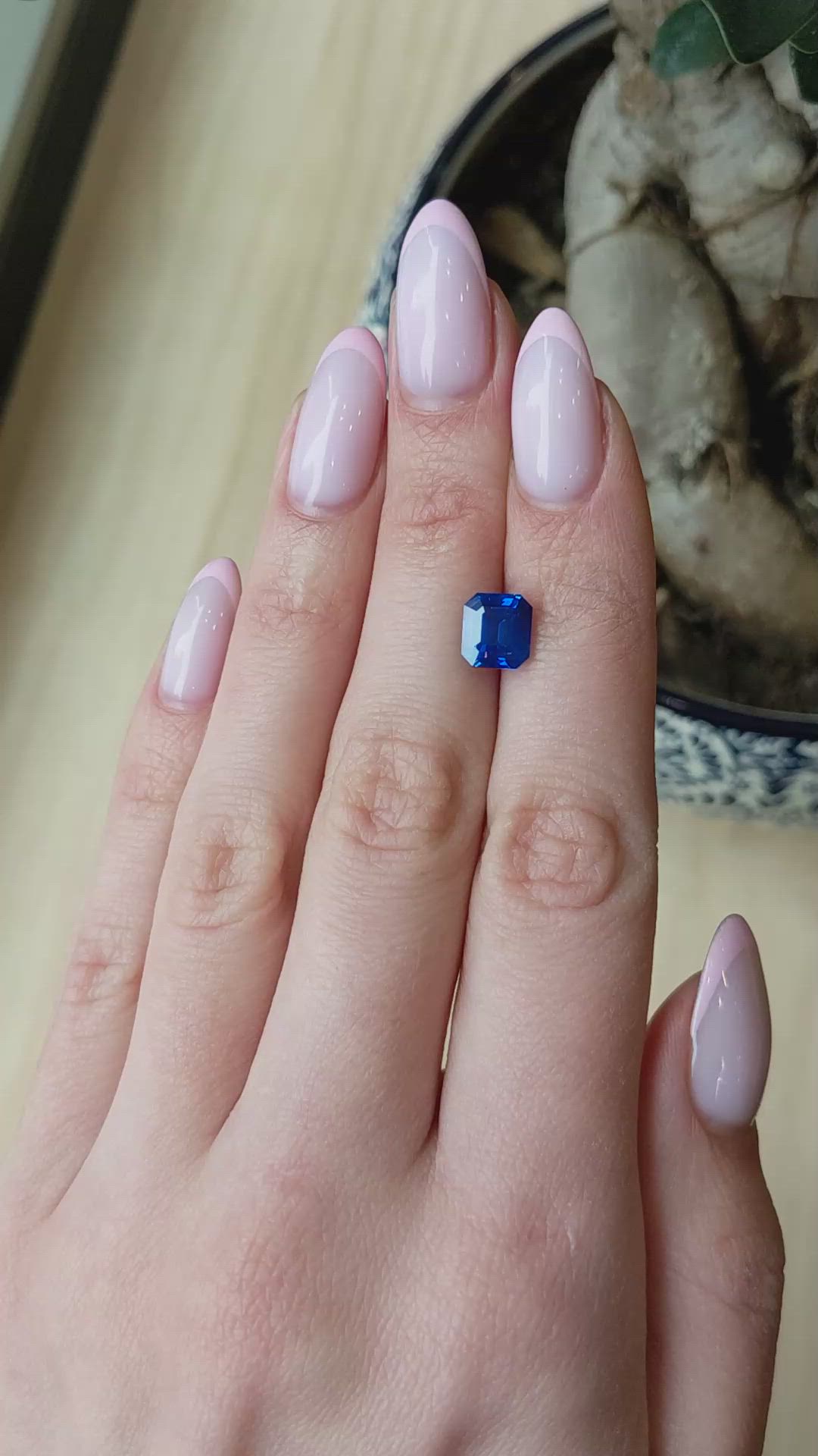 3.06 Ct. Blue Sapphire from Ceylon (Sri Lanka) Size Video
