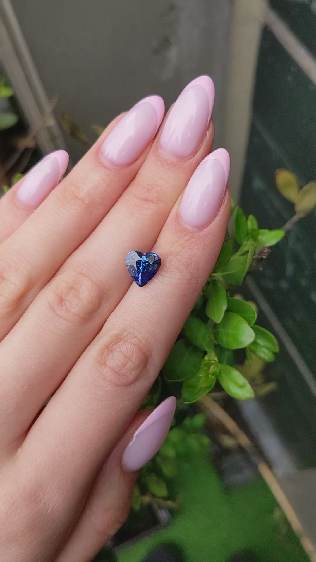 3.15 Ct. Blue Sapphire from Ceylon (Sri Lanka) Size Video