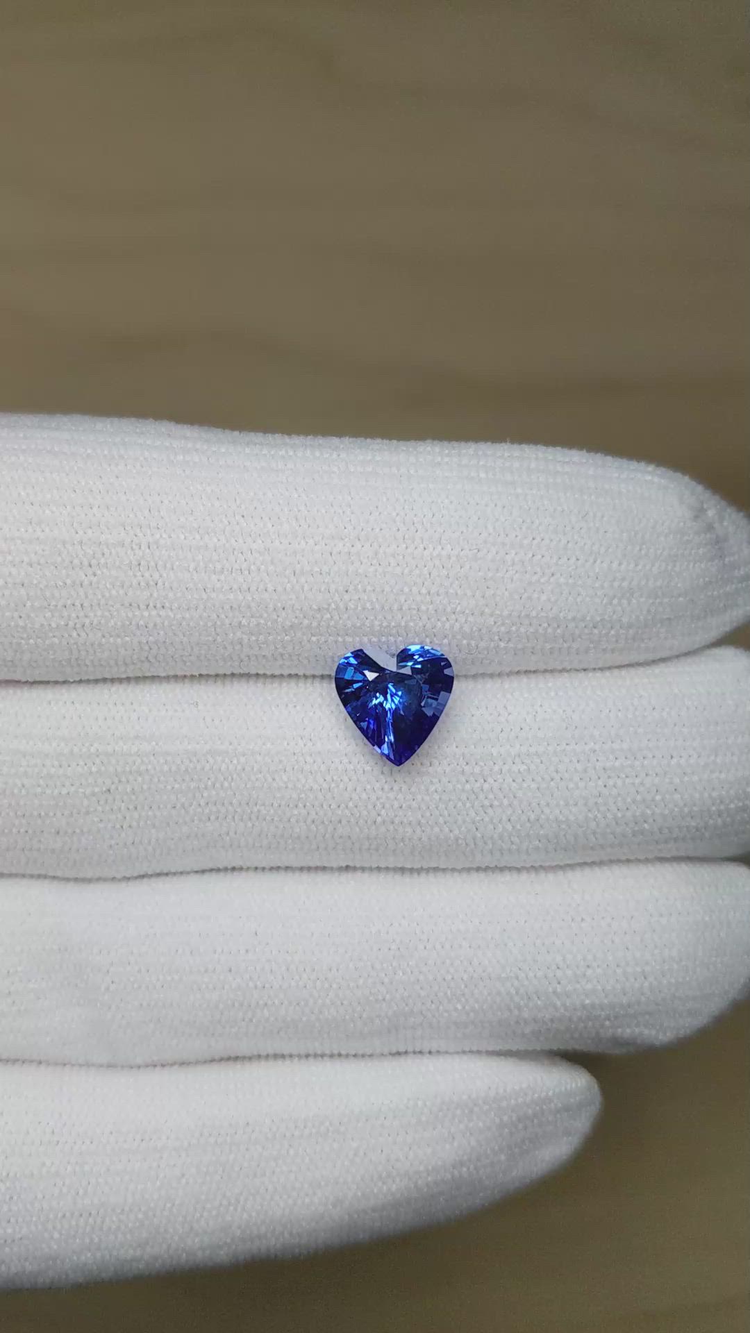 3.15 Ct. Blue Sapphire from Ceylon (Sri Lanka) Size Video