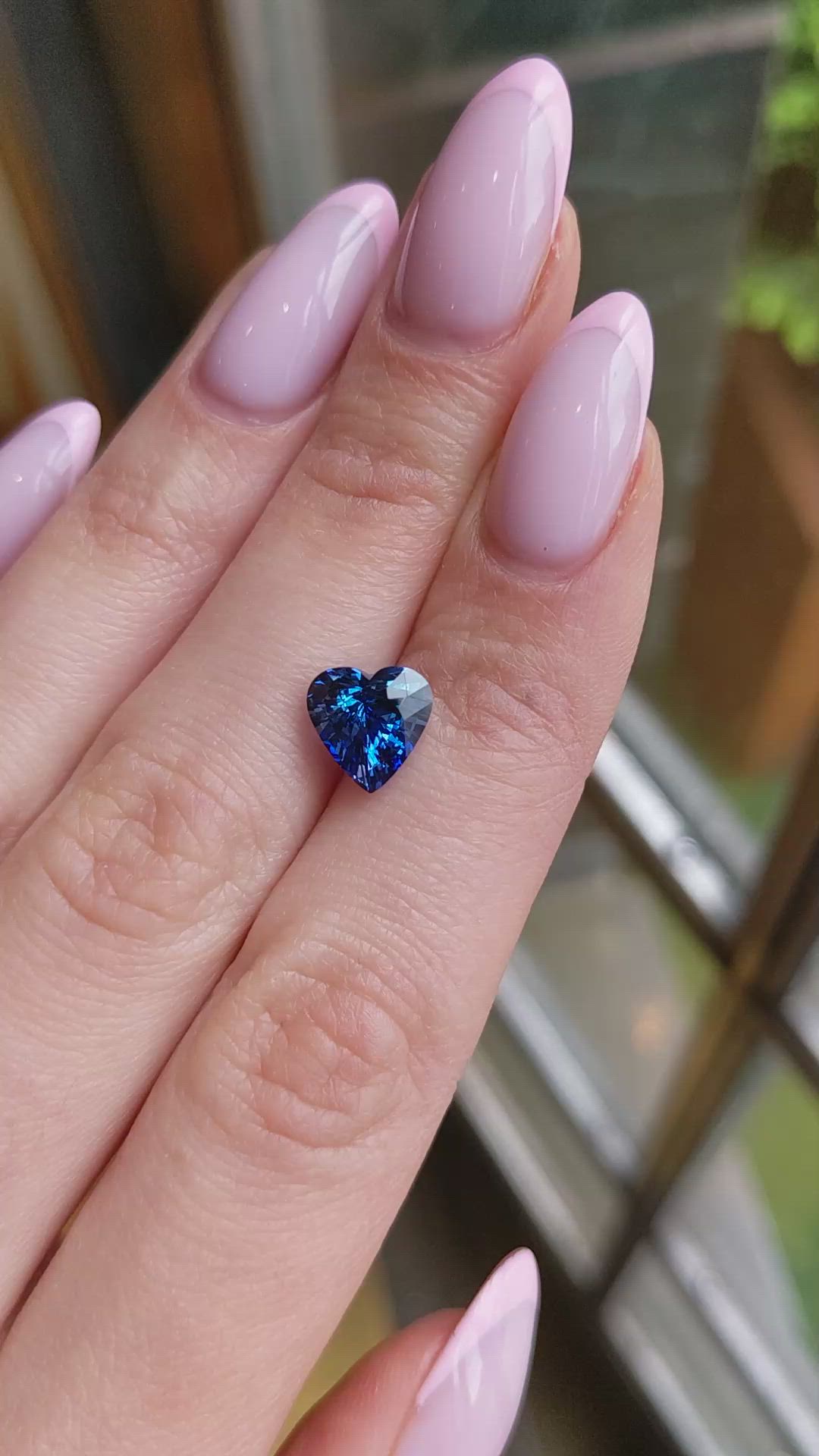 3.15 Ct. Blue Sapphire from Ceylon (Sri Lanka) Size Video