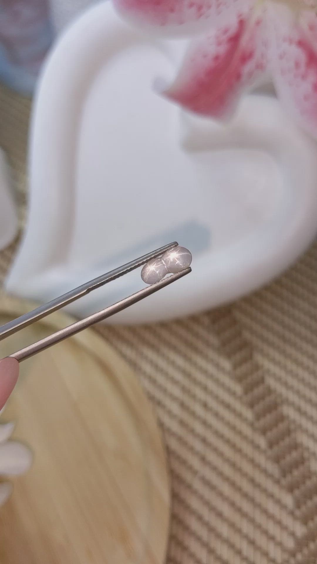 1.69 Ct. Grey Star Sapphire from Ceylon (Sri Lanka) Size Video