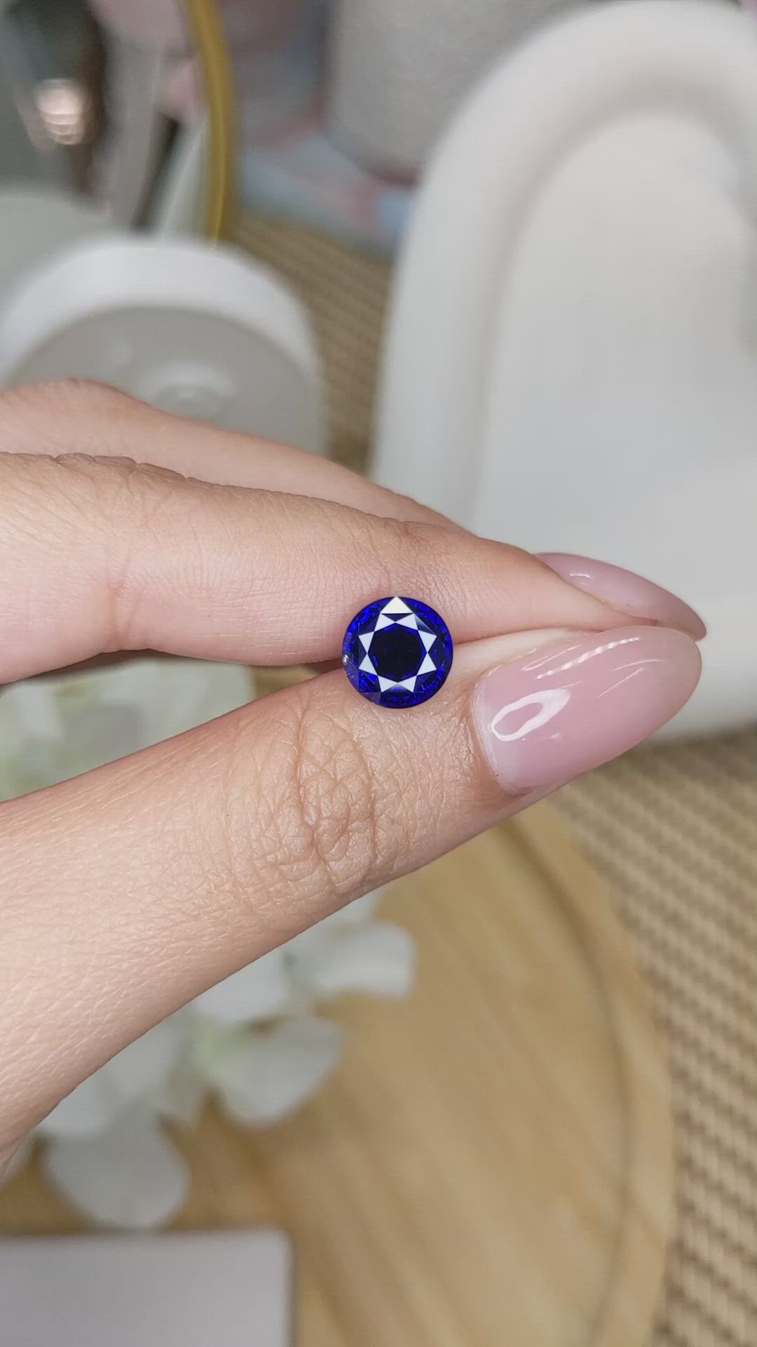 3.38 Ct. Blue Sapphire from Ceylon (Sri Lanka) Size Video