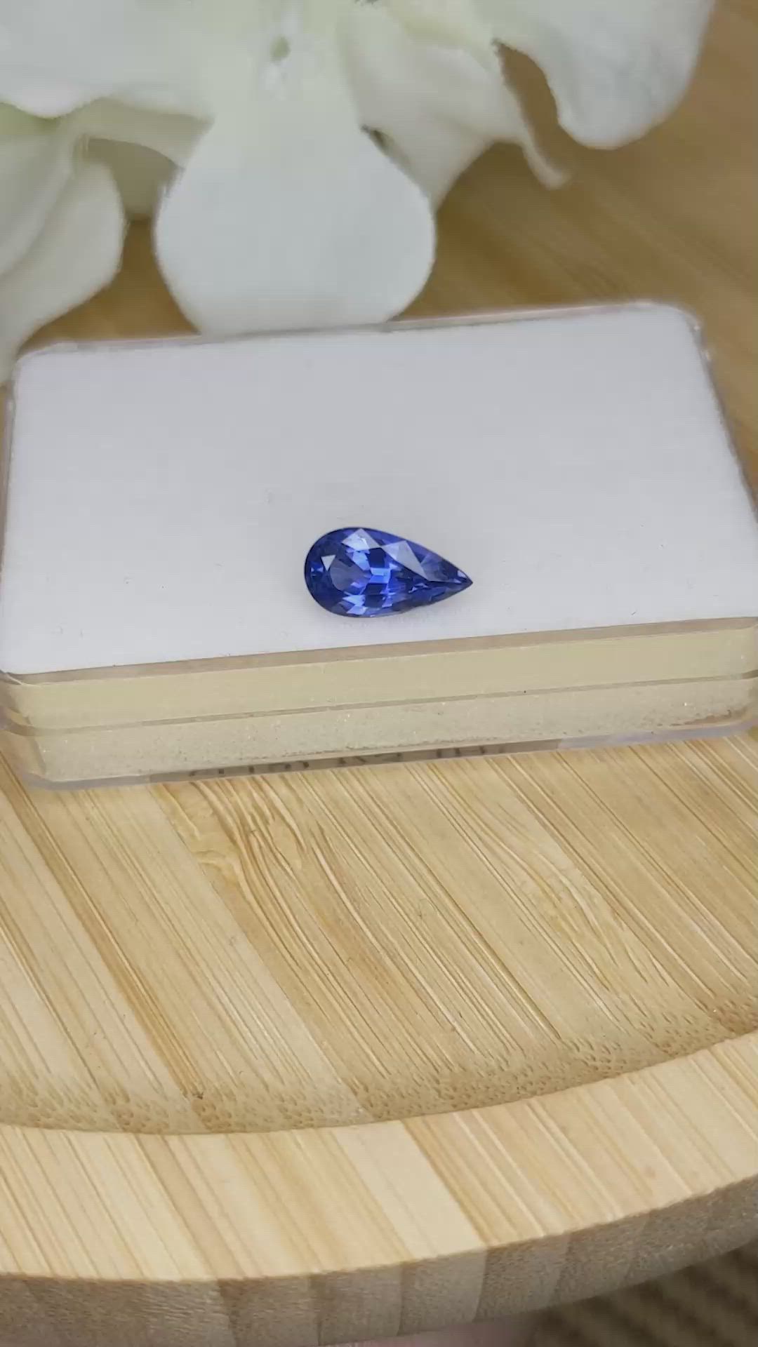 2.13 Ct. Blue Sapphire from Ceylon (Sri Lanka) Size Video