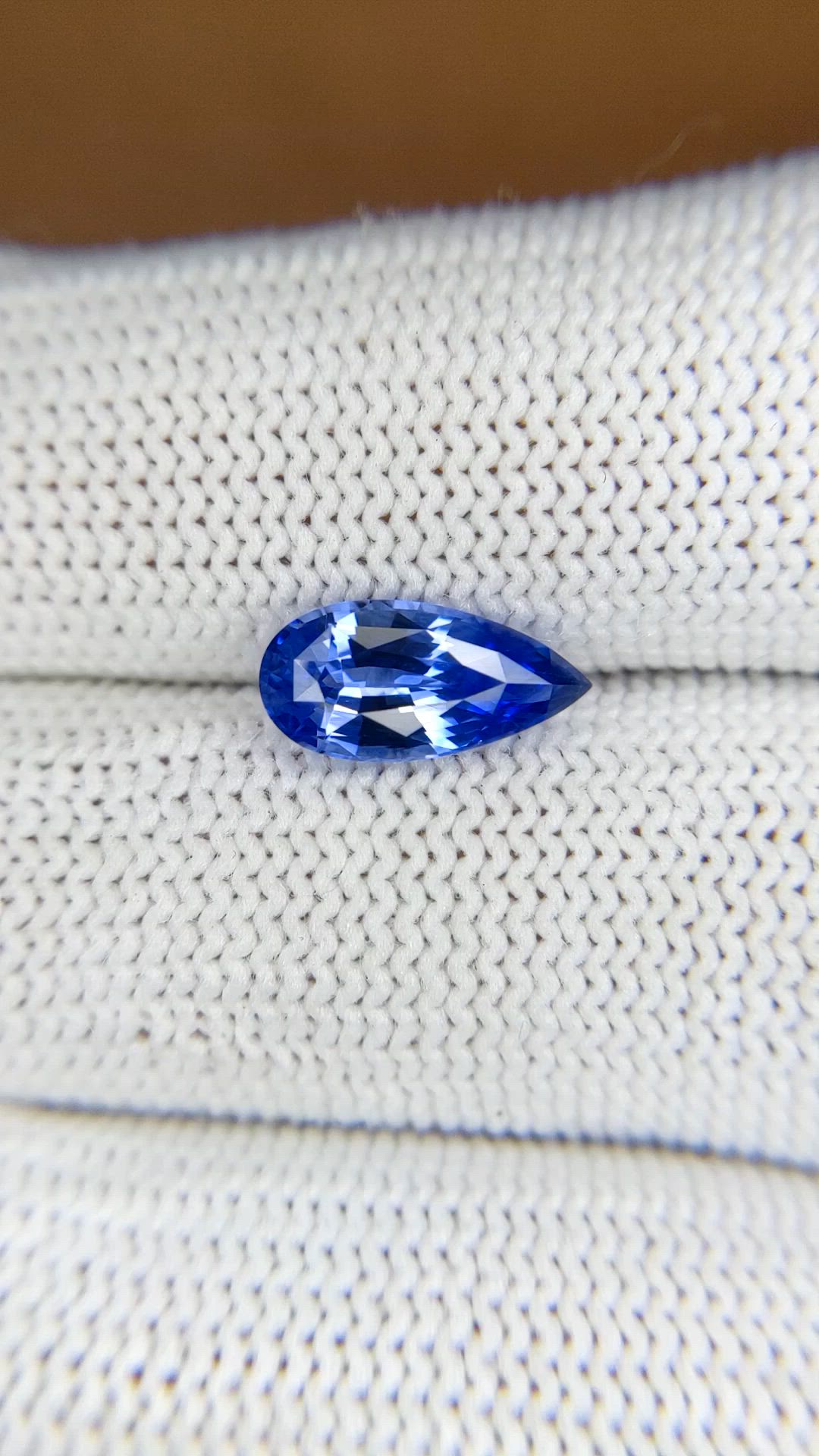 2.09 Ct. Blue Sapphire from Ceylon (Sri Lanka) Size Video
