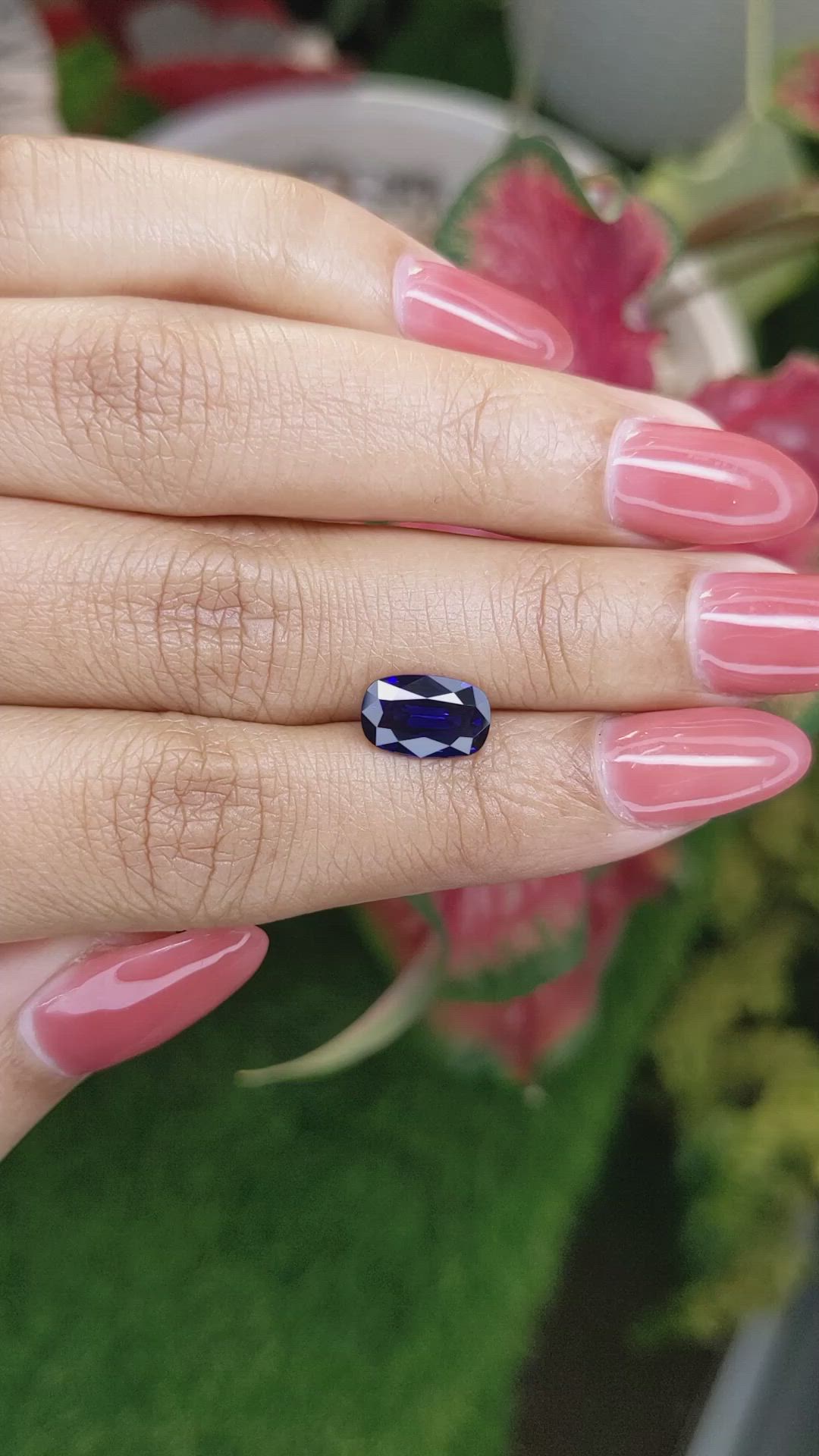 1.85 Ct. Blue Sapphire from Ceylon (Sri Lanka) Size Video