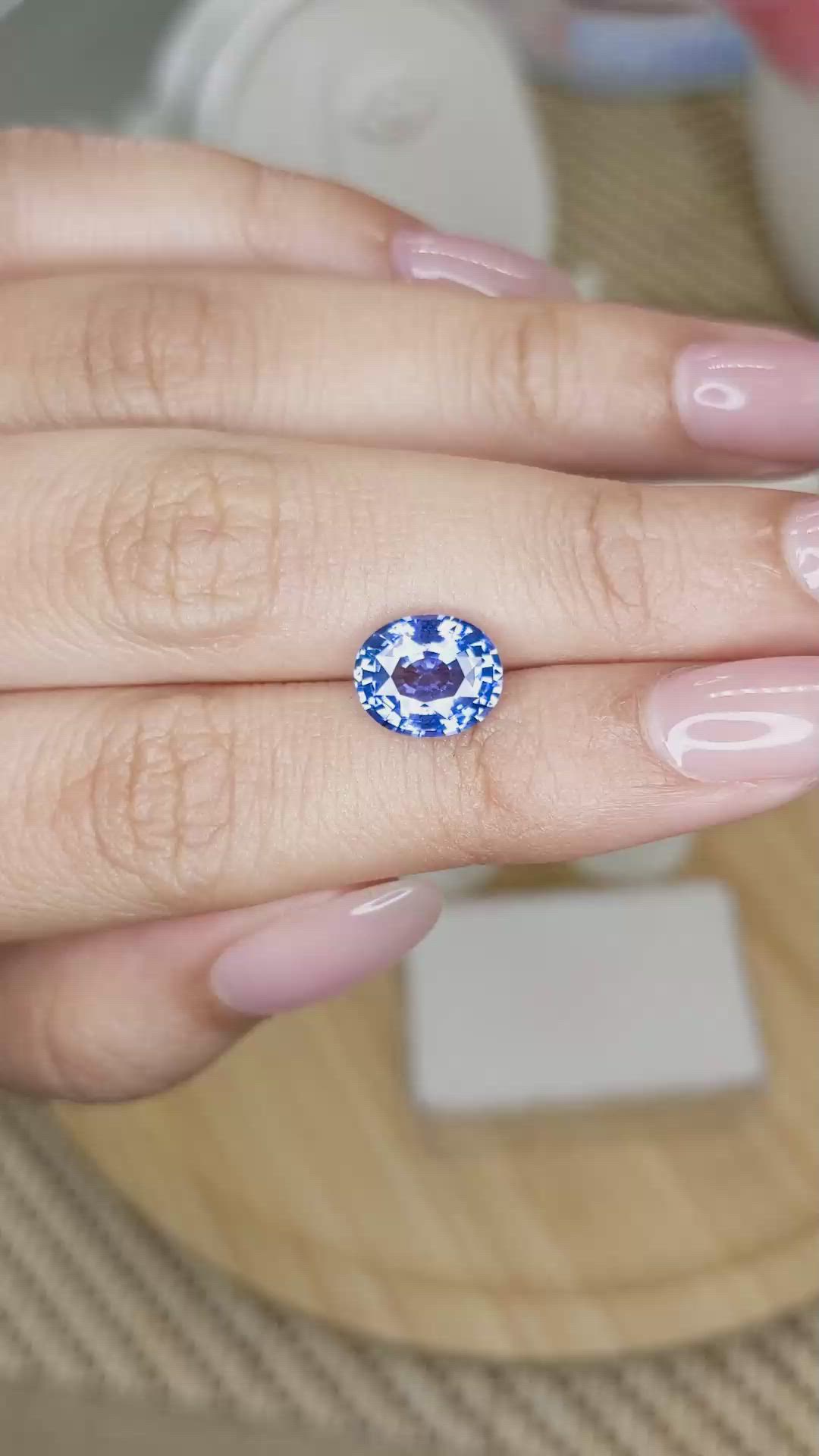 3.21 Ct. Blue Sapphire from Ceylon (Sri Lanka) Size Video