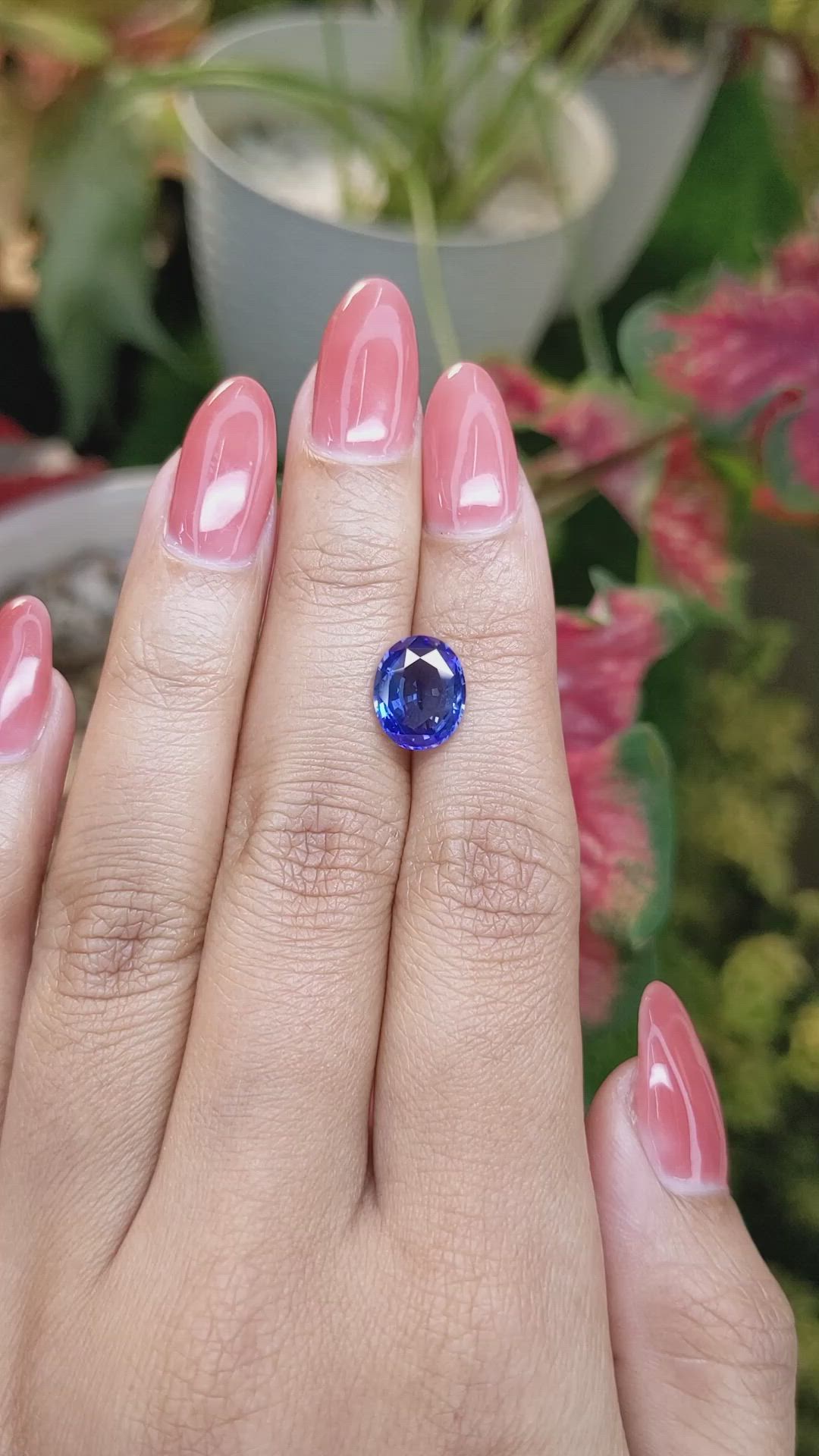 3.36 Ct. Blue Sapphire from Ceylon (Sri Lanka) Size Video