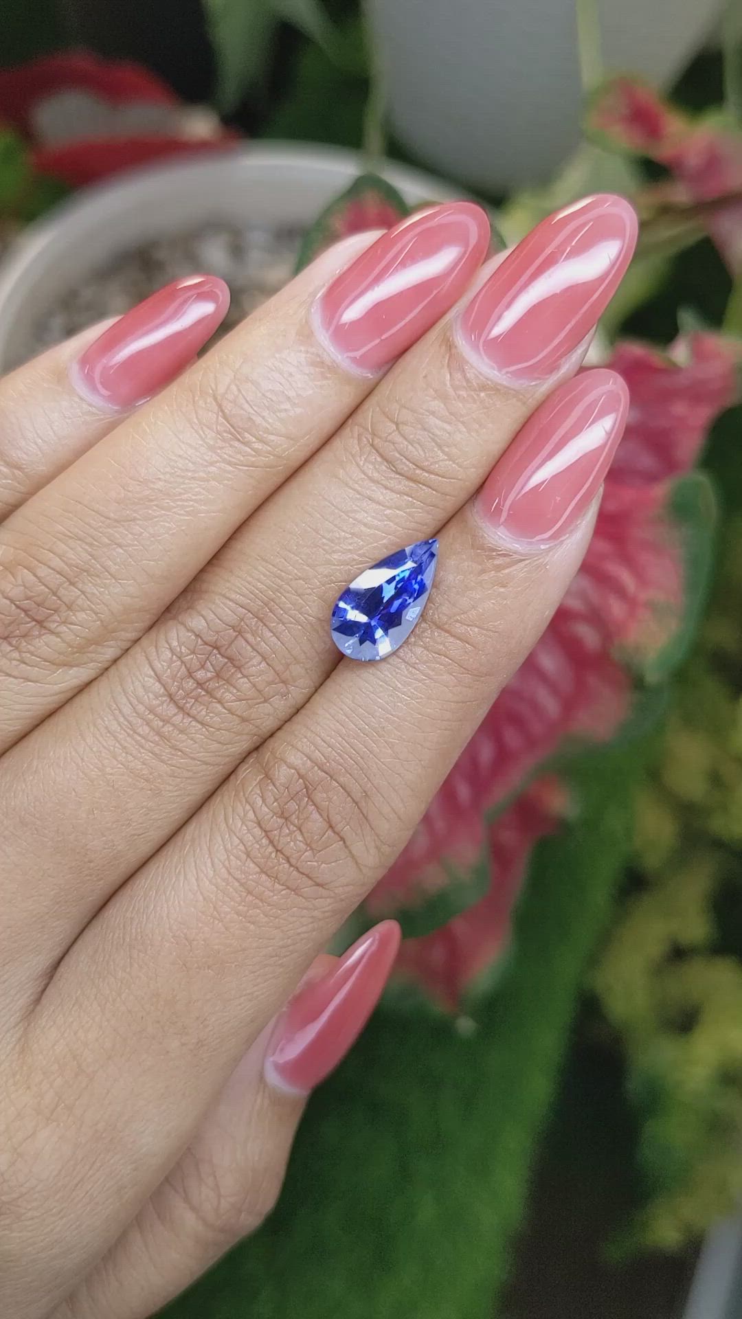 2.98 Ct. Blue Sapphire from Ceylon (Sri Lanka) Size Video