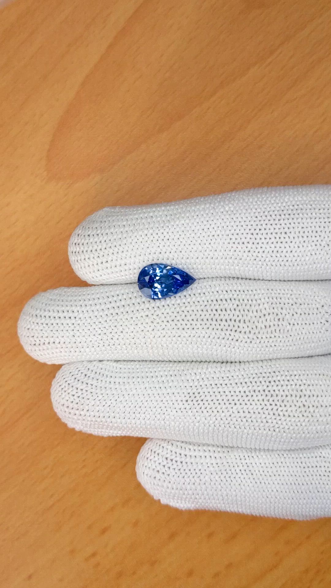 2.76 Ct. Blue Sapphire from Ceylon (Sri Lanka) Size Video