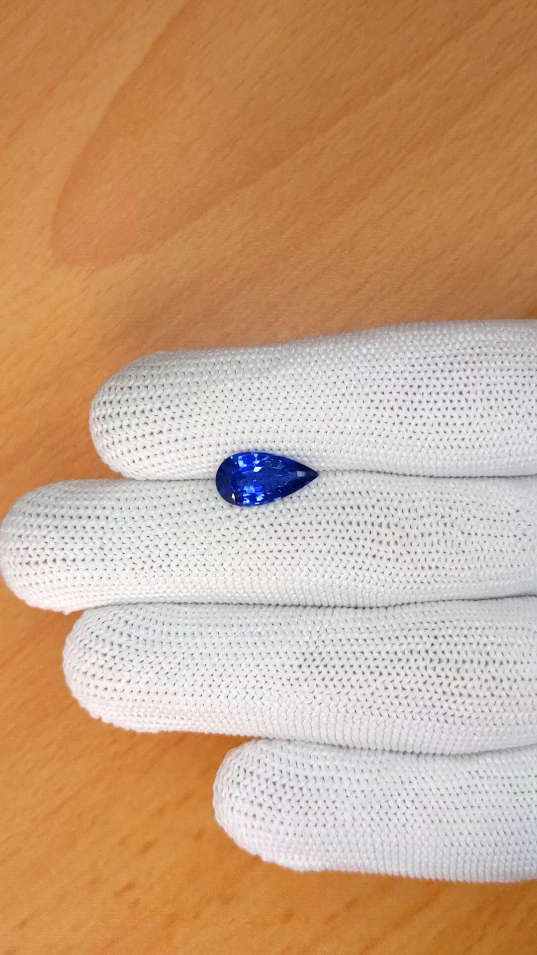 2.34 Ct. Blue Sapphire from Ceylon (Sri Lanka) Size Video