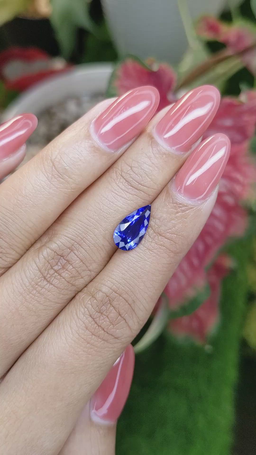 2.34 Ct. Blue Sapphire from Ceylon (Sri Lanka) Size Video