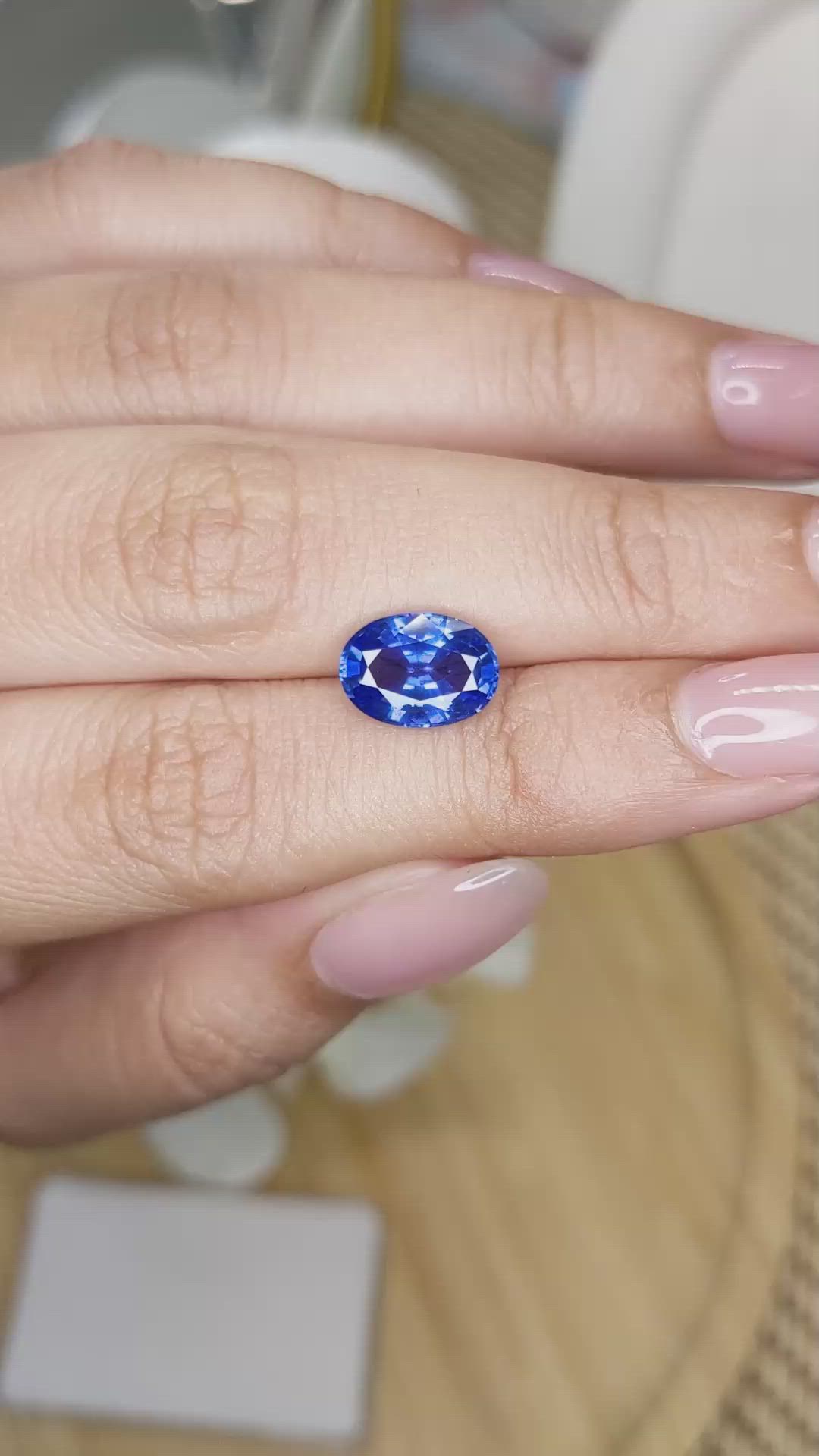 2.77 Ct. Blue Sapphire from Ceylon (Sri Lanka) Size Video