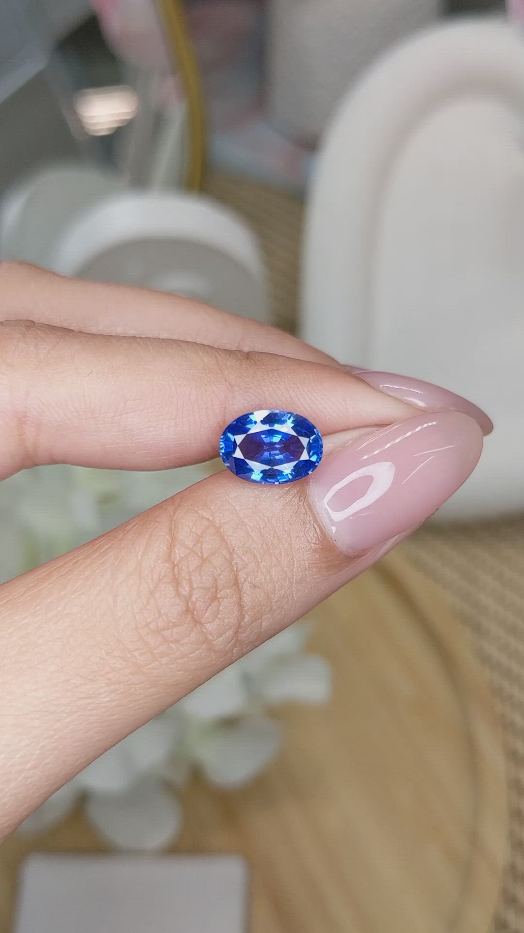 2.77 Ct. Blue Sapphire from Ceylon (Sri Lanka) Size Video