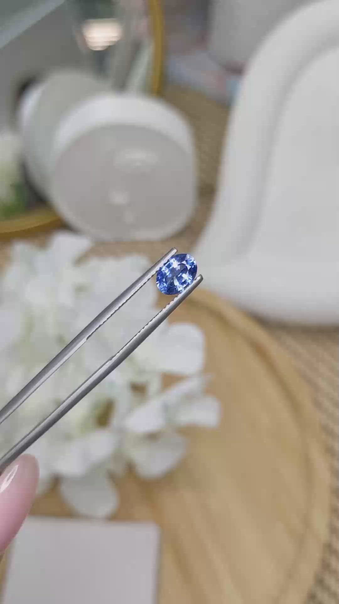 1.09 Ct. Blue Sapphire from Ceylon (Sri Lanka) Size Video