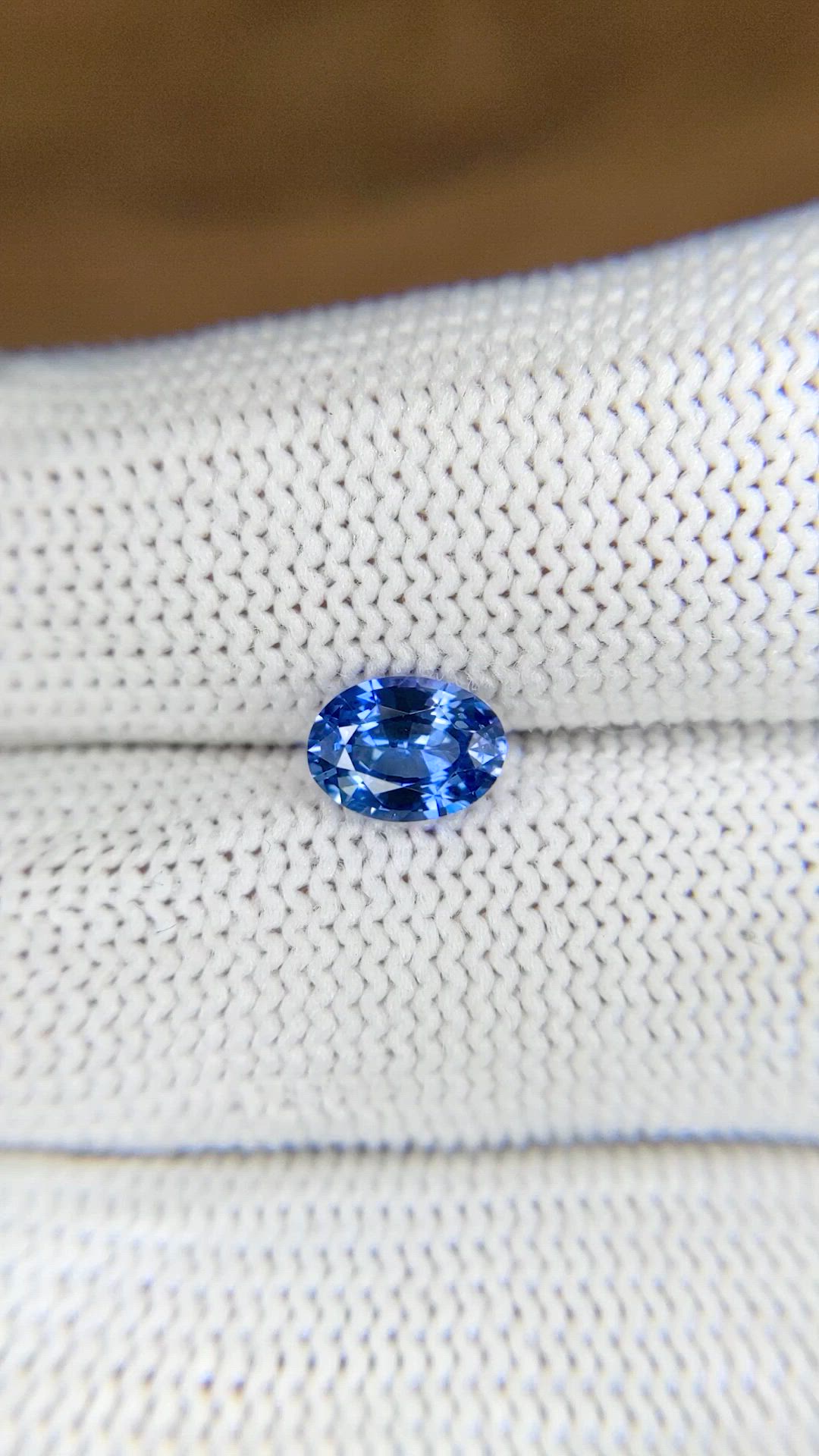 1.09 Ct. Blue Sapphire from Ceylon (Sri Lanka) Size Video