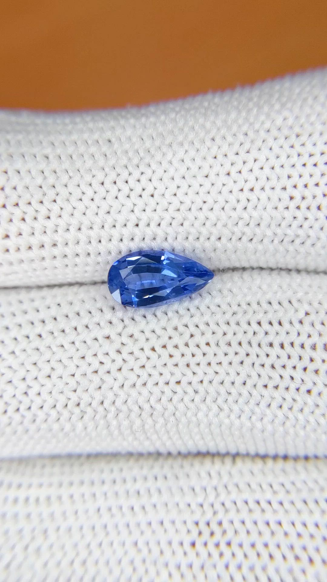 1.45 Ct. Blue Sapphire from Ceylon (Sri Lanka) Size Video
