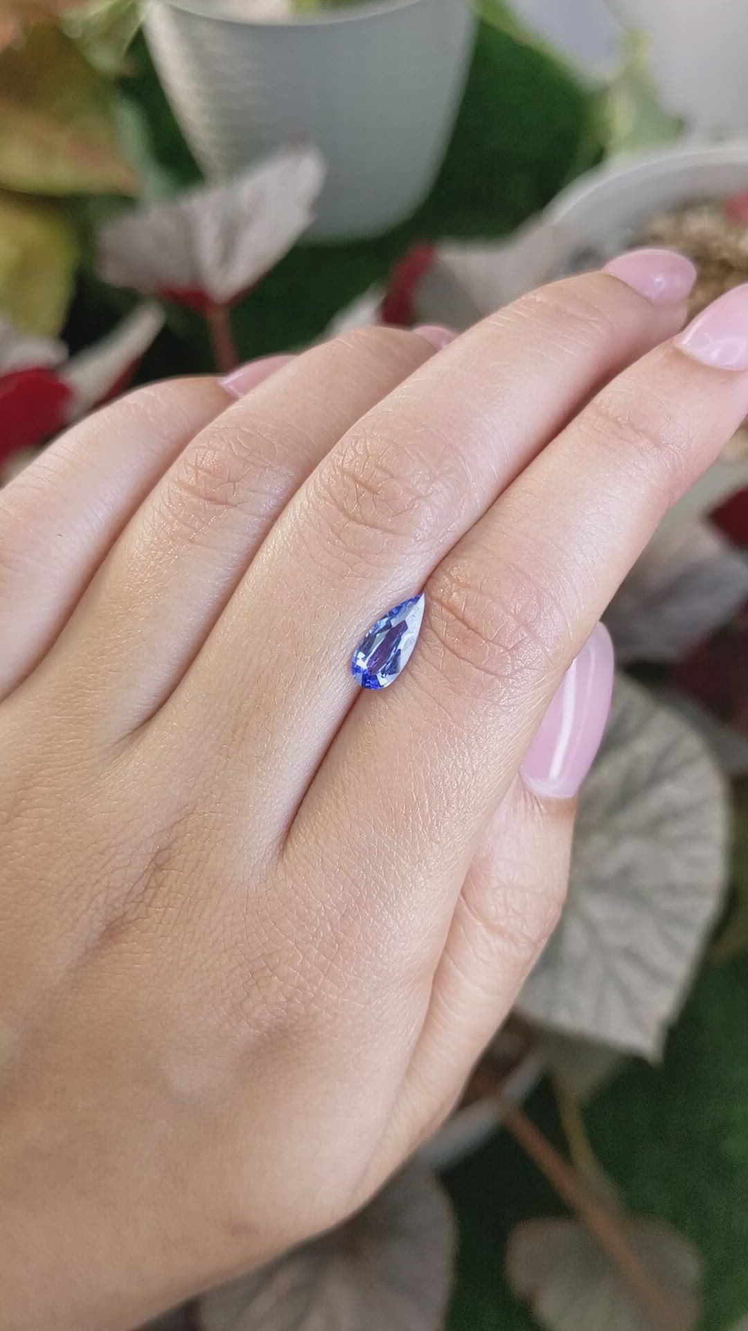 1.10 Ct. Blue Sapphire from Ceylon (Sri Lanka) Size Video