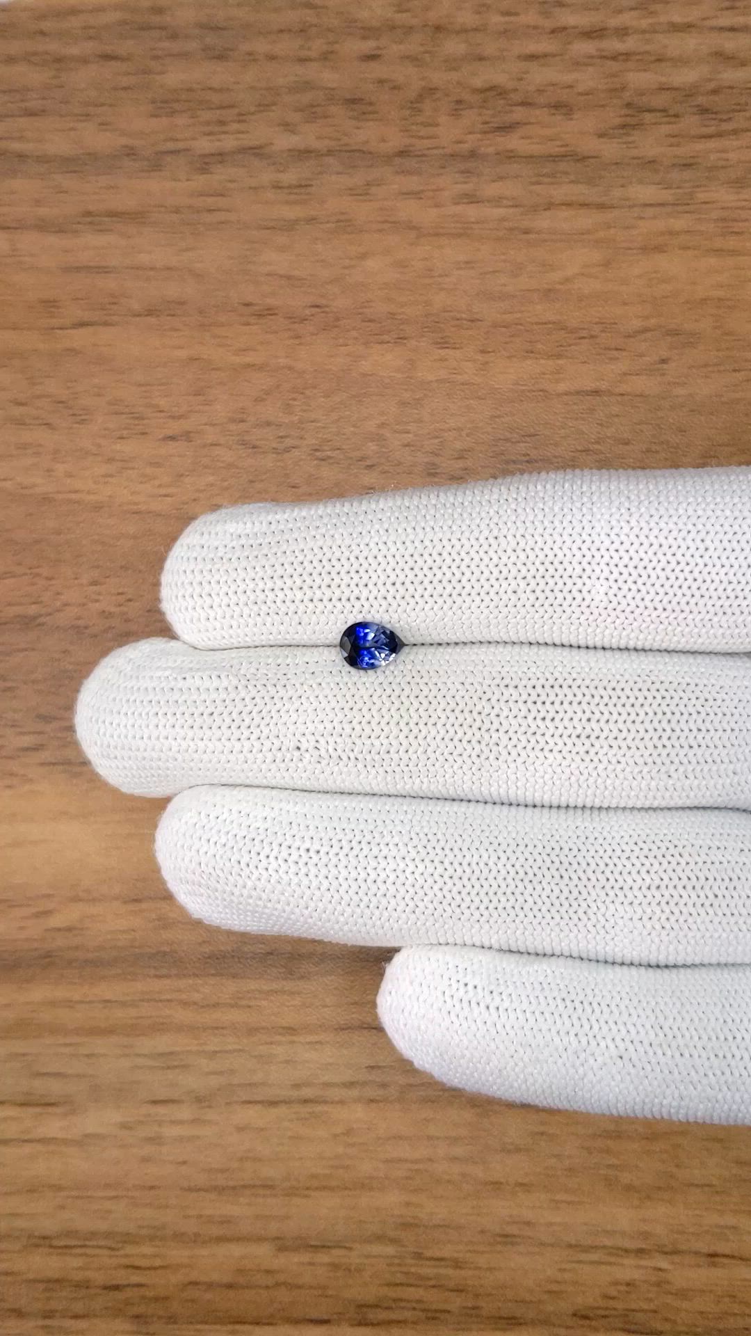 0.87 Ct. Blue Sapphire from Ceylon (Sri Lanka) Size Video