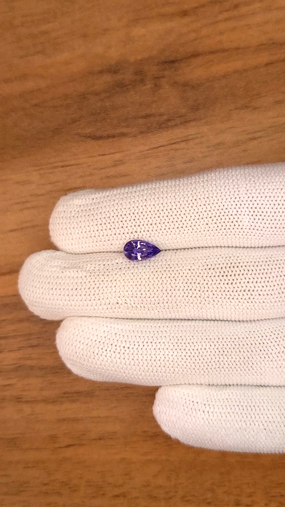 1.07 Ct. Color Change Sapphire from Ceylon (Sri Lanka) Size Video