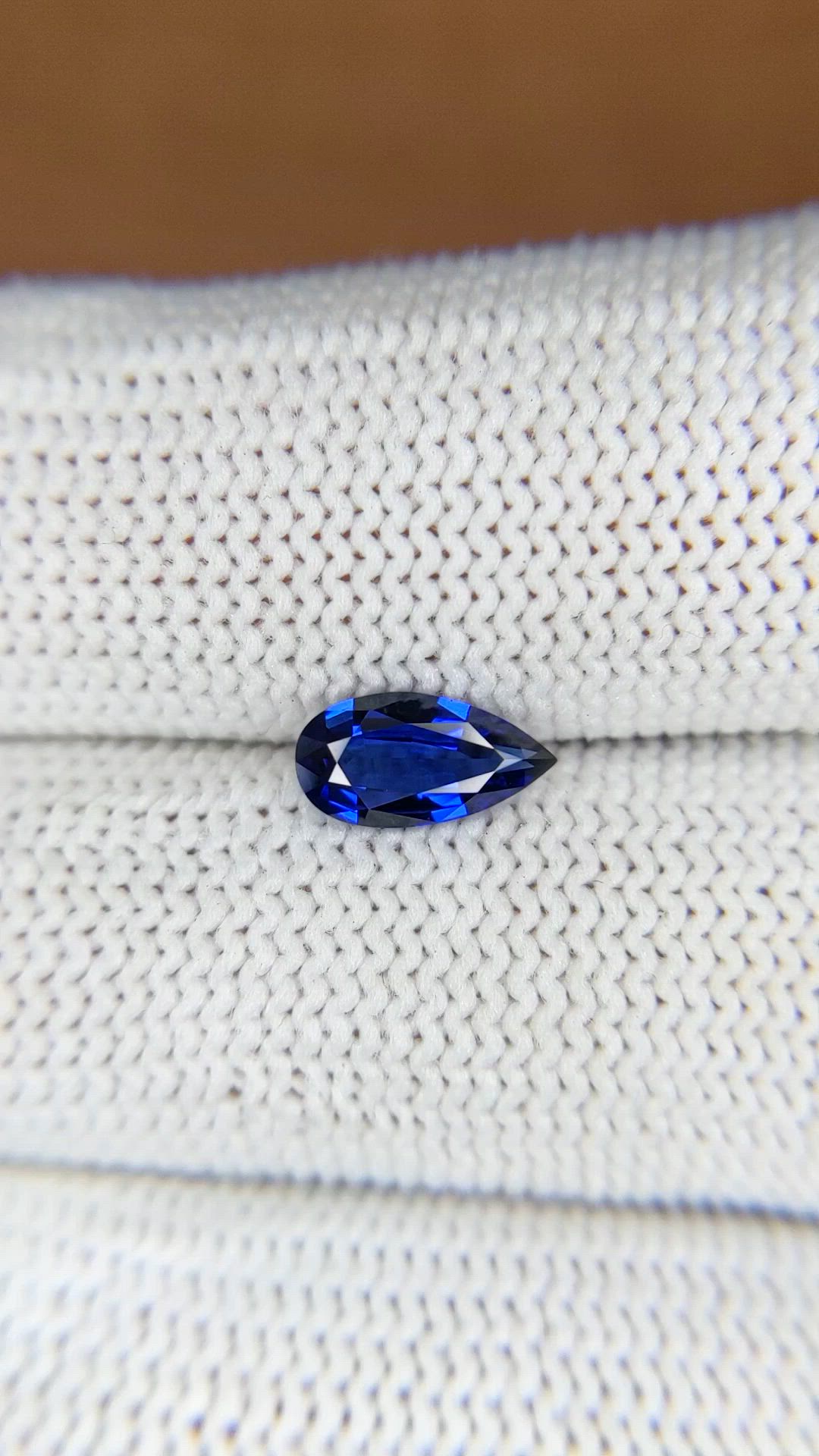 0.84 Ct. Blue Sapphire from Ceylon (Sri Lanka) Size Video