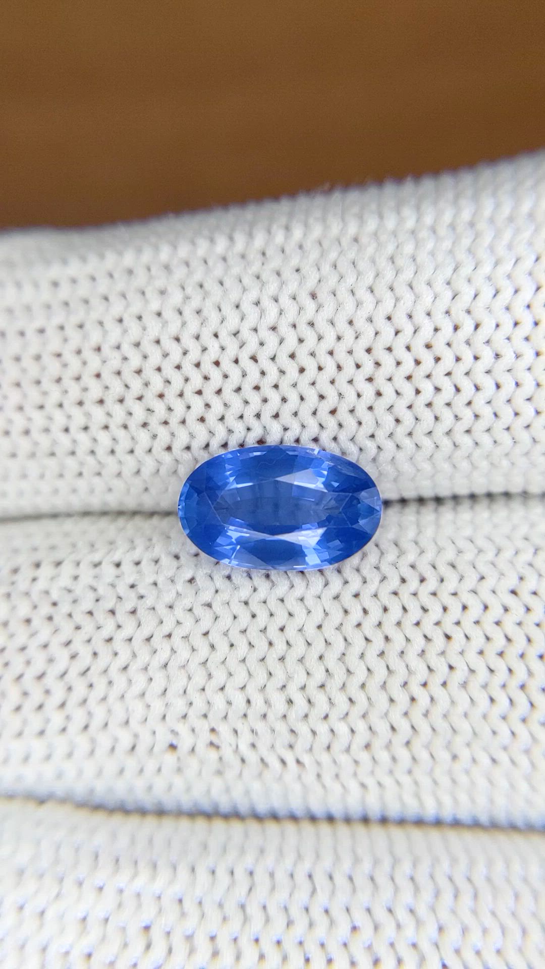 2.44 Ct. Blue Sapphire from Ceylon (Sri Lanka) Size Video