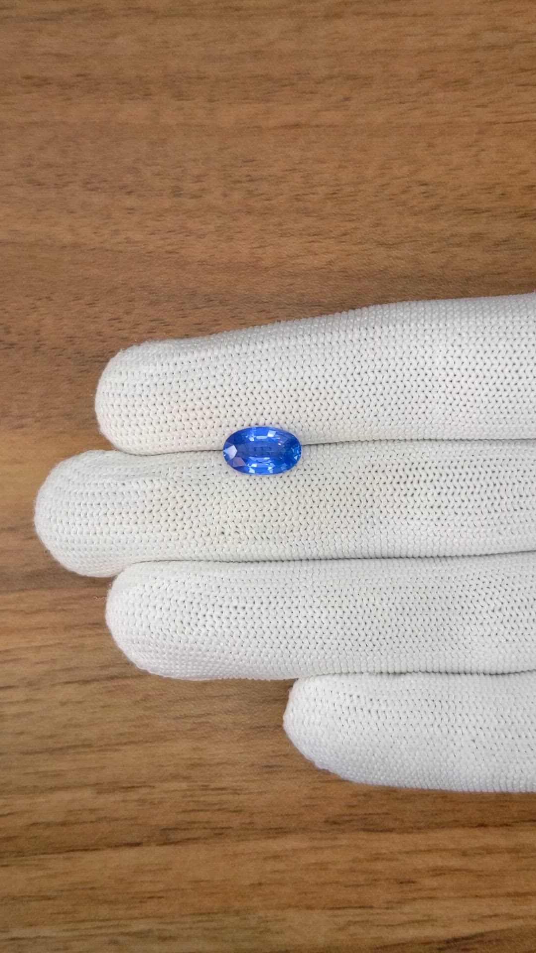 2.44 Ct. Blue Sapphire from Ceylon (Sri Lanka) Size Video