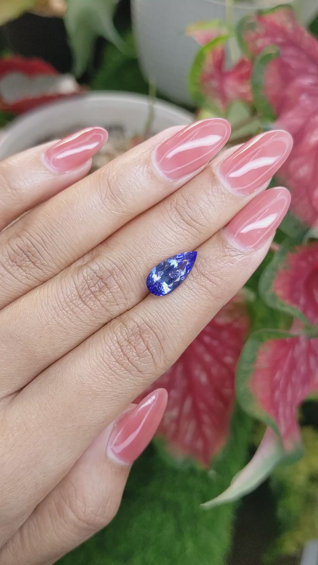 3.39 Ct. Blue Sapphire from Ceylon (Sri Lanka) Size Video
