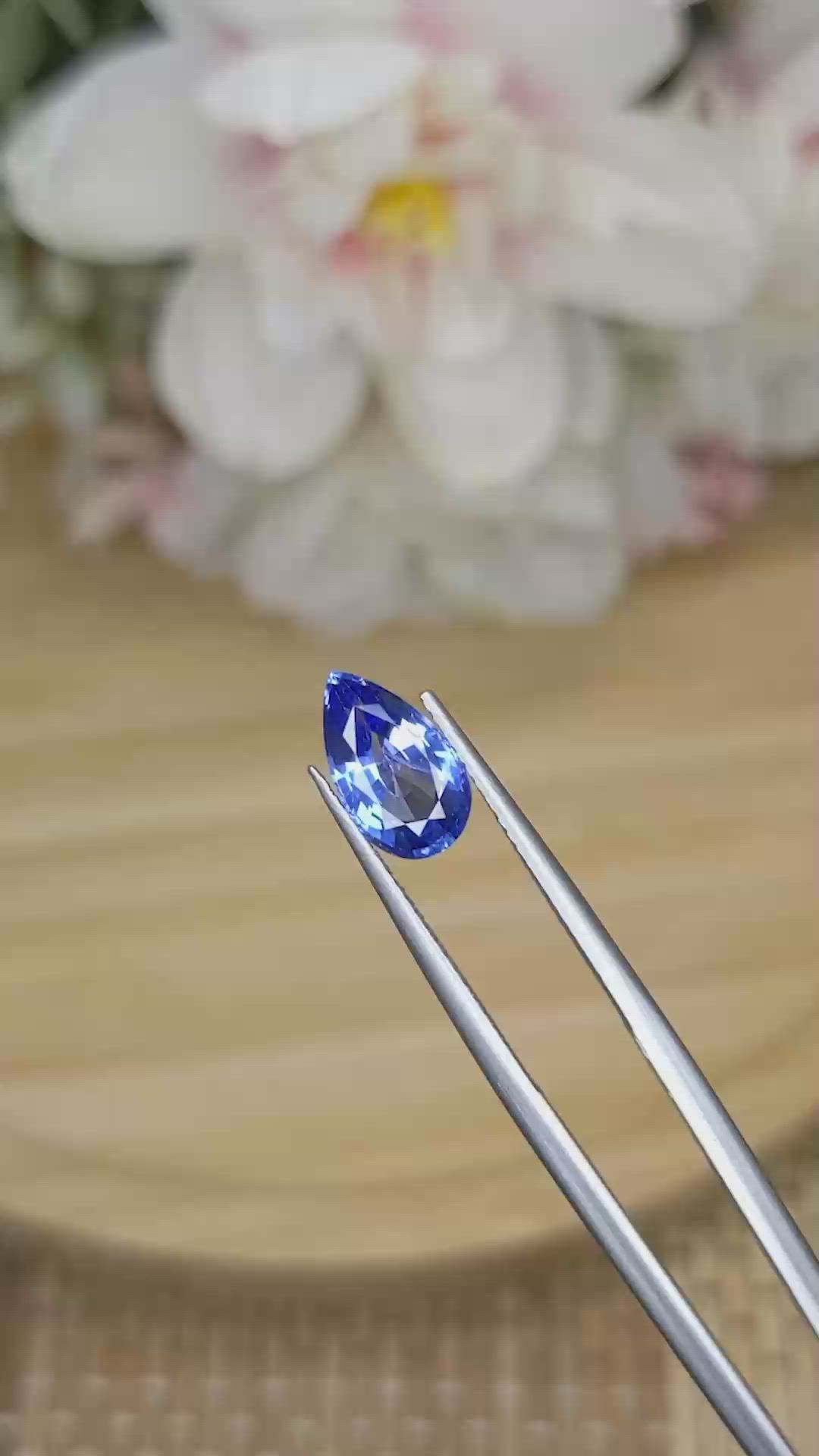 2.28 Ct. Blue Sapphire from Ceylon (Sri Lanka) Size Video