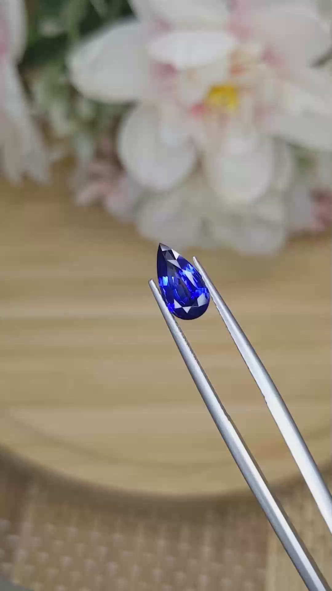 1.62 Ct. Blue Sapphire from Ceylon (Sri Lanka) Size Video