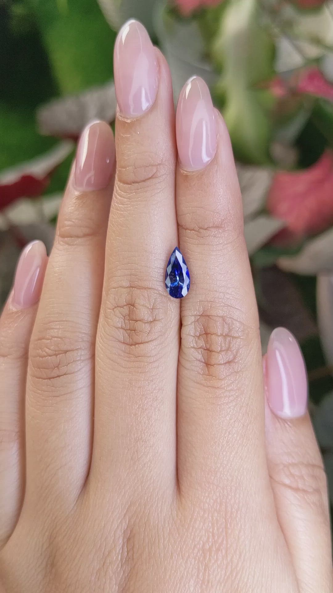 1.35 Ct. Blue Sapphire from Ceylon (Sri Lanka) Size Video