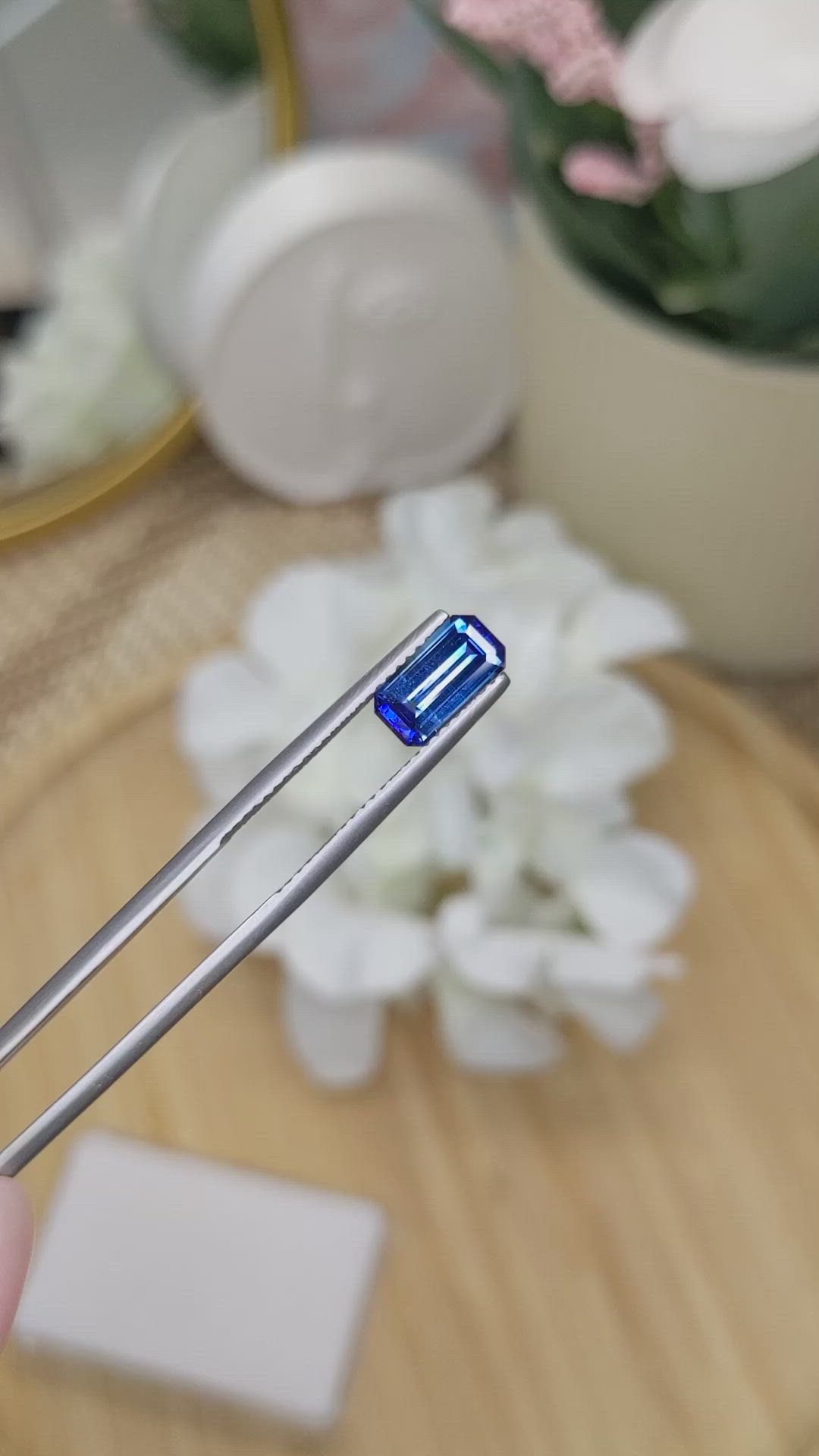 1.50 Ct. Blue Sapphire from Ceylon (Sri Lanka) Size Video