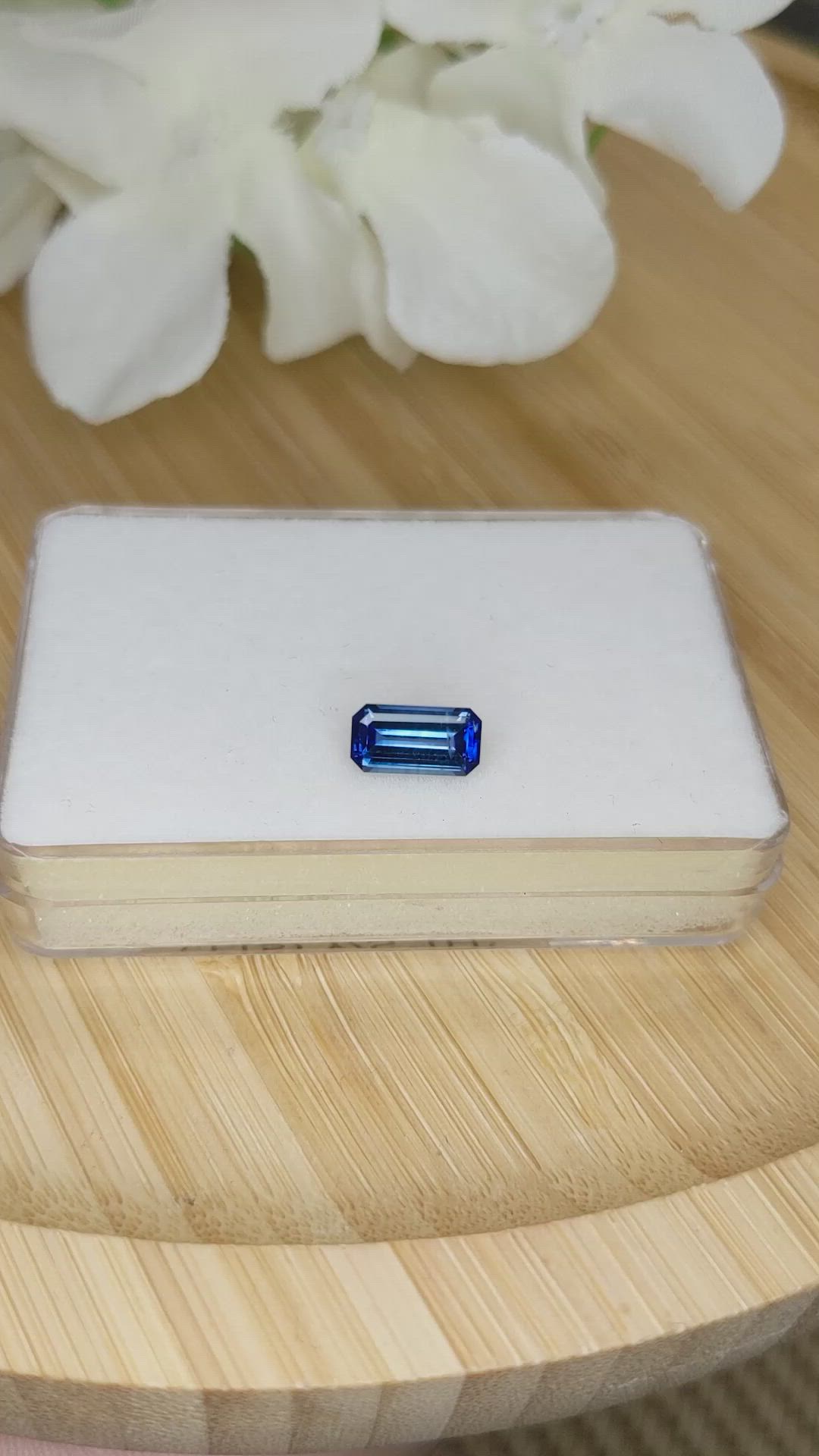 1.50 Ct. Blue Sapphire from Ceylon (Sri Lanka) Size Video