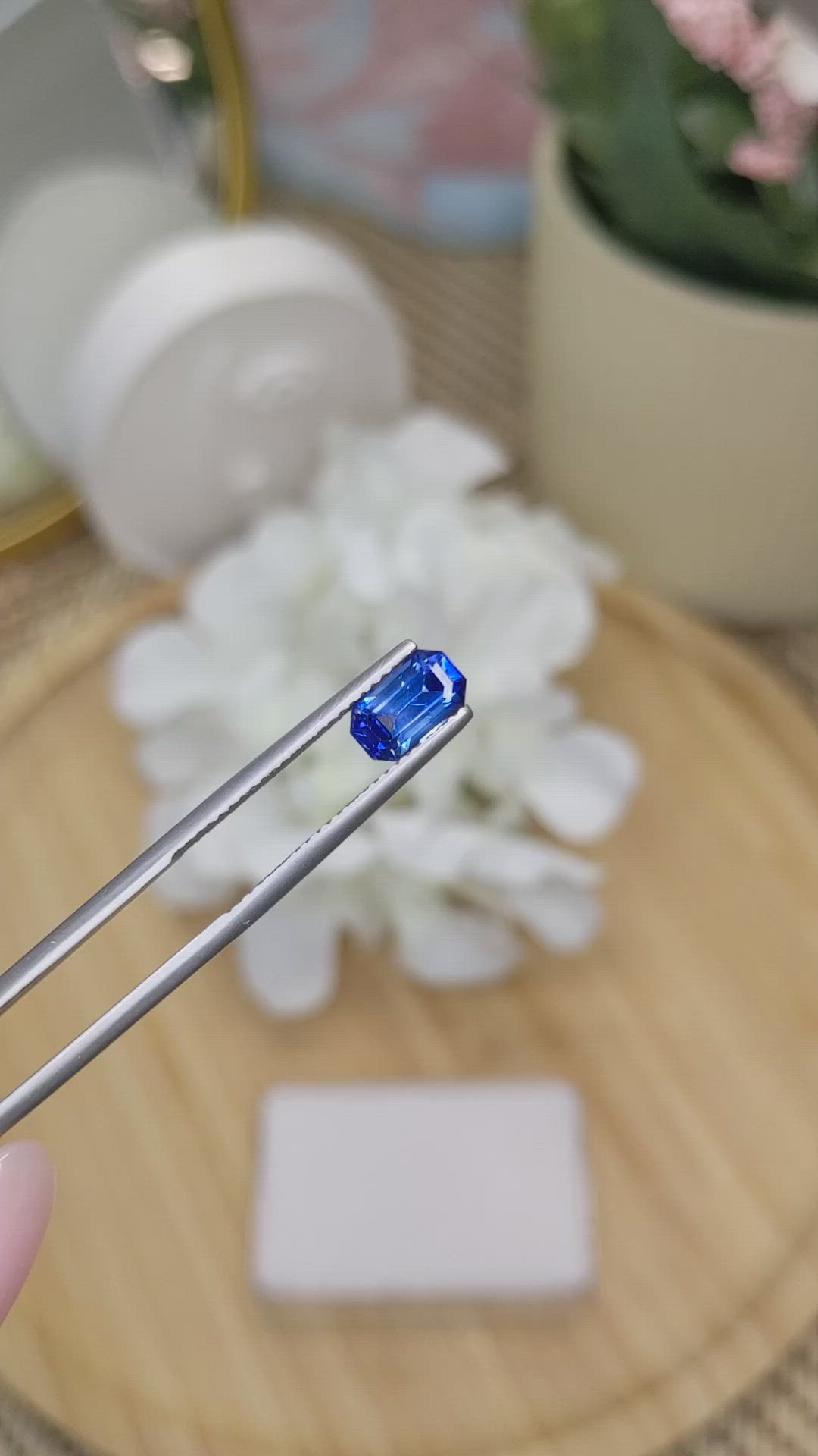 1.44 Ct. Blue Sapphire from Ceylon (Sri Lanka) Size Video