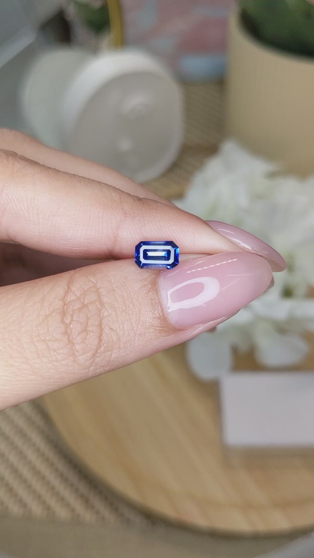 0.98 Ct. Blue Sapphire from Ceylon (Sri Lanka) Size Video