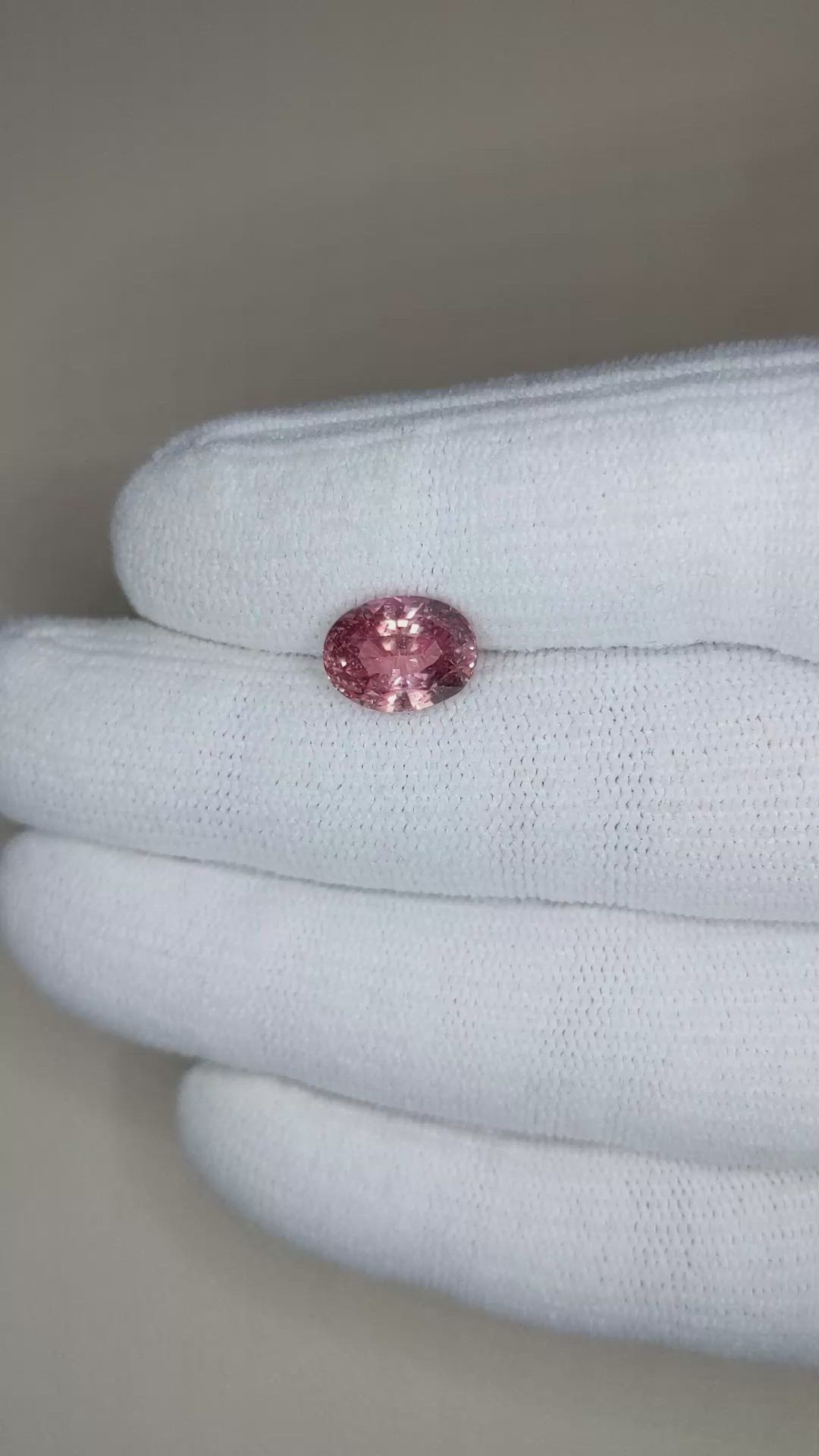 4.22 Ct. Padparadscha Sapphire from Madagascar Size Video