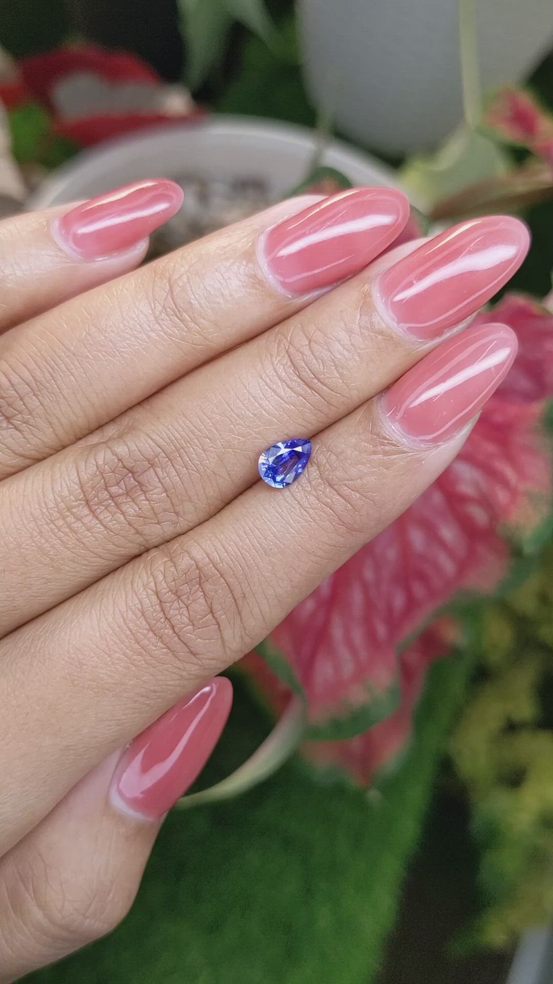 0.75 Ct. Blue Sapphire from Ceylon (Sri Lanka) Size Video
